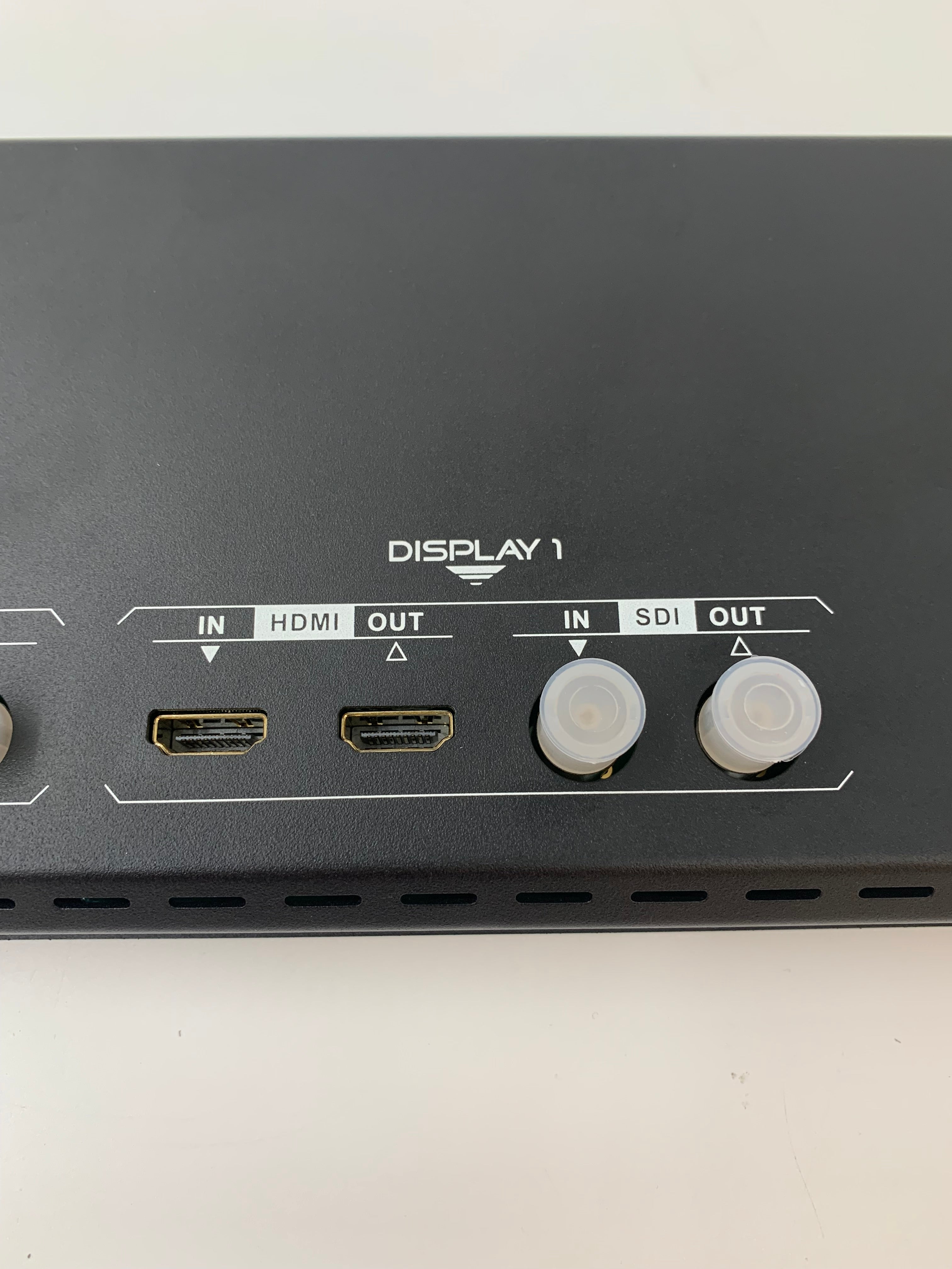 Lilliput RM-7029S 3U Rackmount Dual 7” SDI HDMI Video Broadcast Monitor Waveform