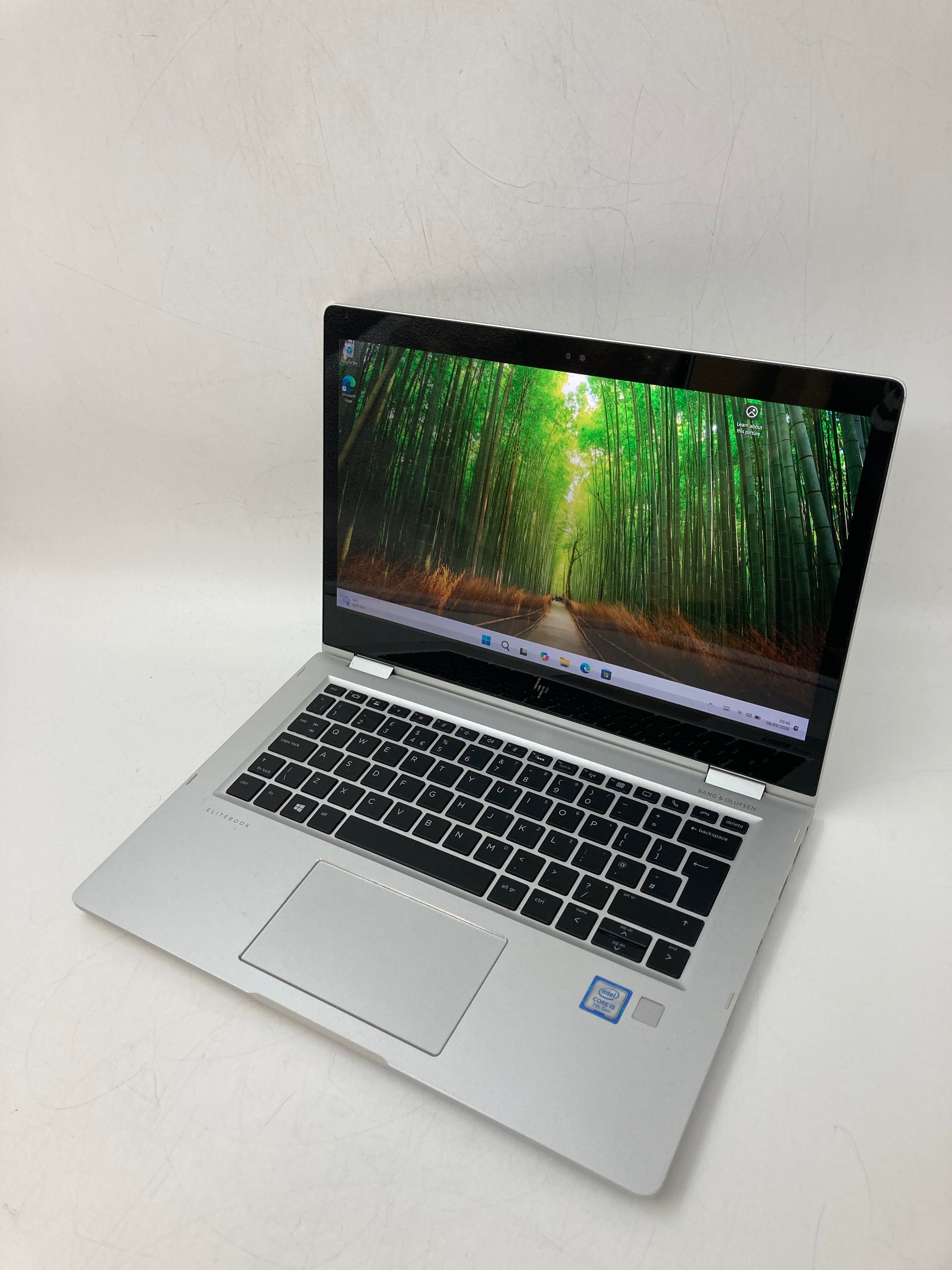 HP EliteBook x360 1030 G2 | 13.3" FHD | i5 7th Gen | 8GB RAM | 256GB SSD | W11 Pro | HP SureView