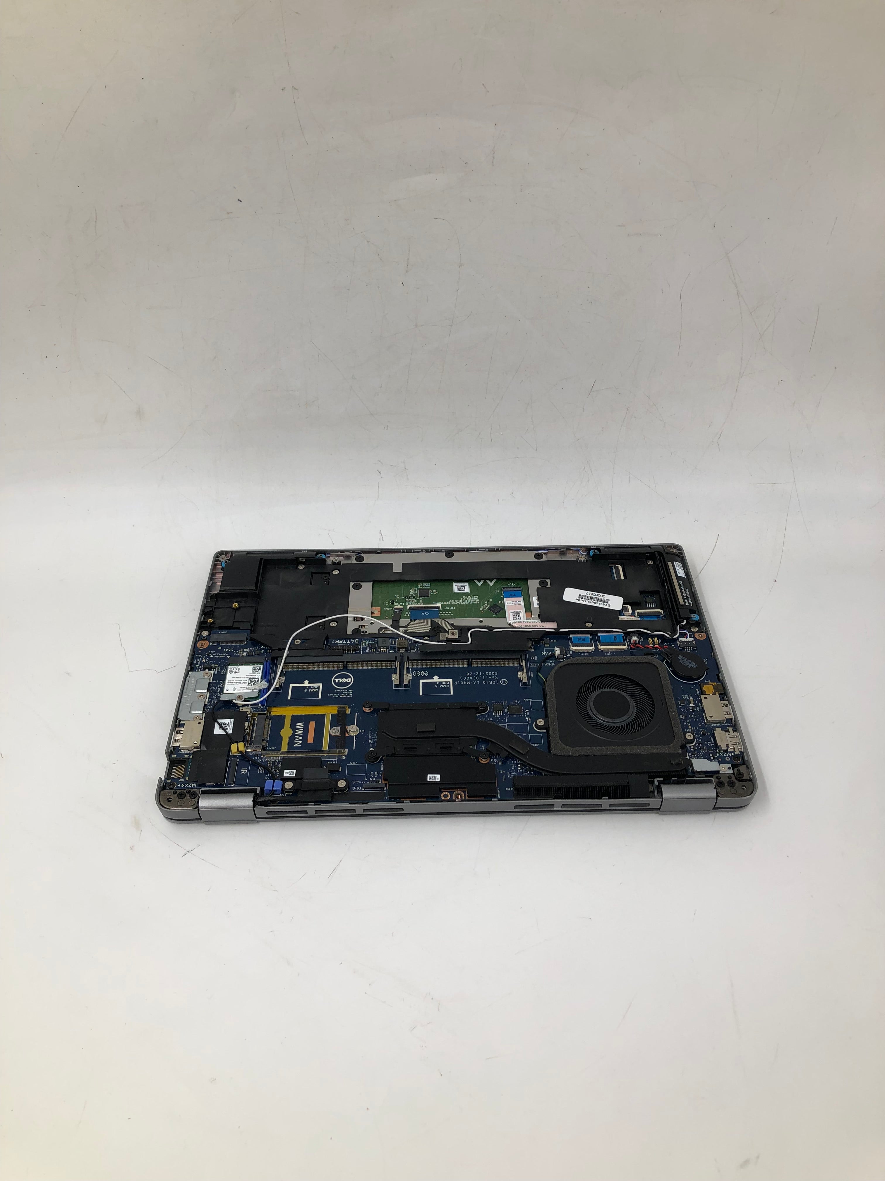 Dell Latitude 5440 14" Screen i5 13th Gen No RAM No SSD No OS -Spares-