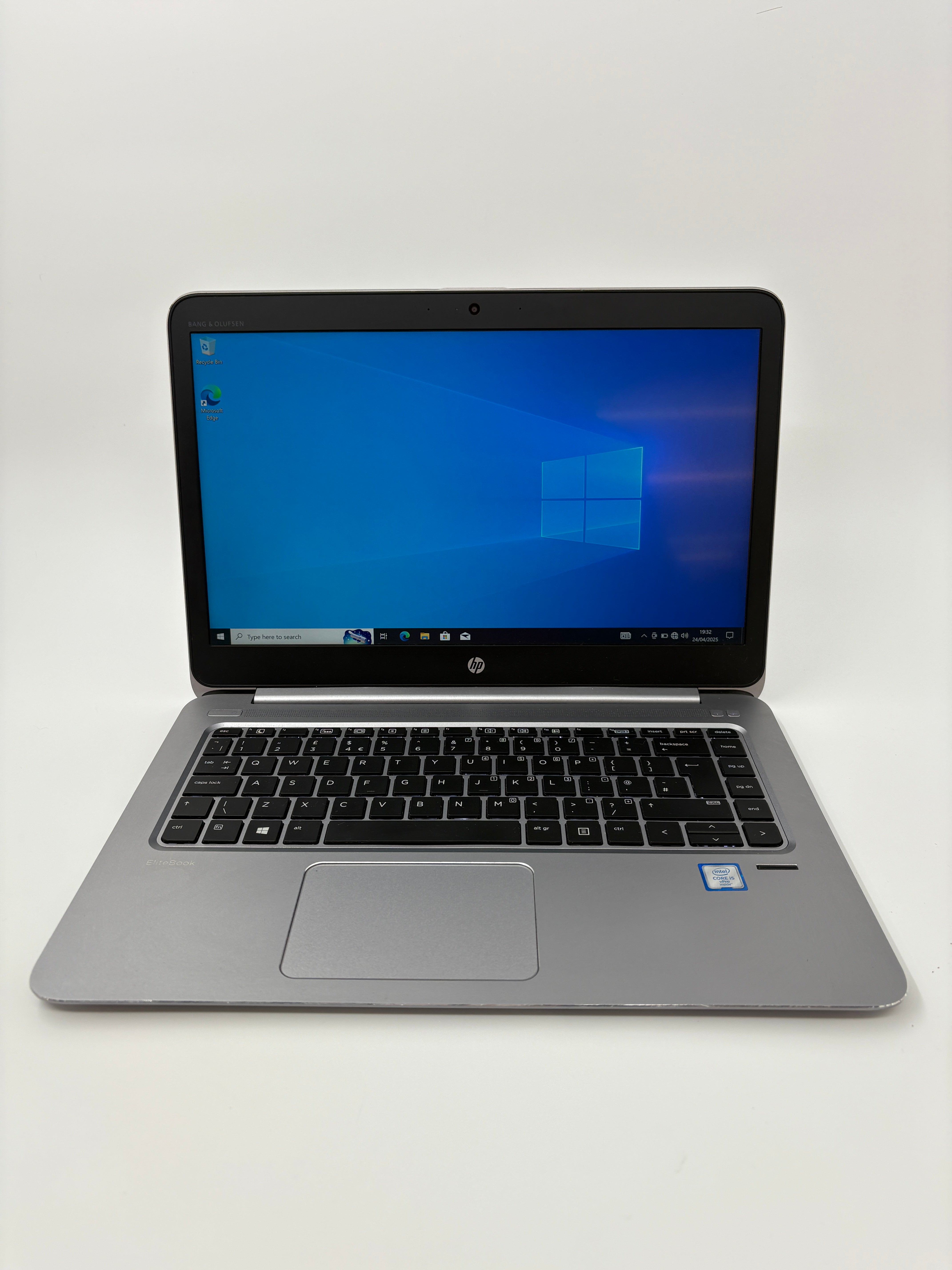 HP Laptop EliteBook Folio 1040 G4 14" i5 6th Gen 8GB RAM 256GB SSD W10