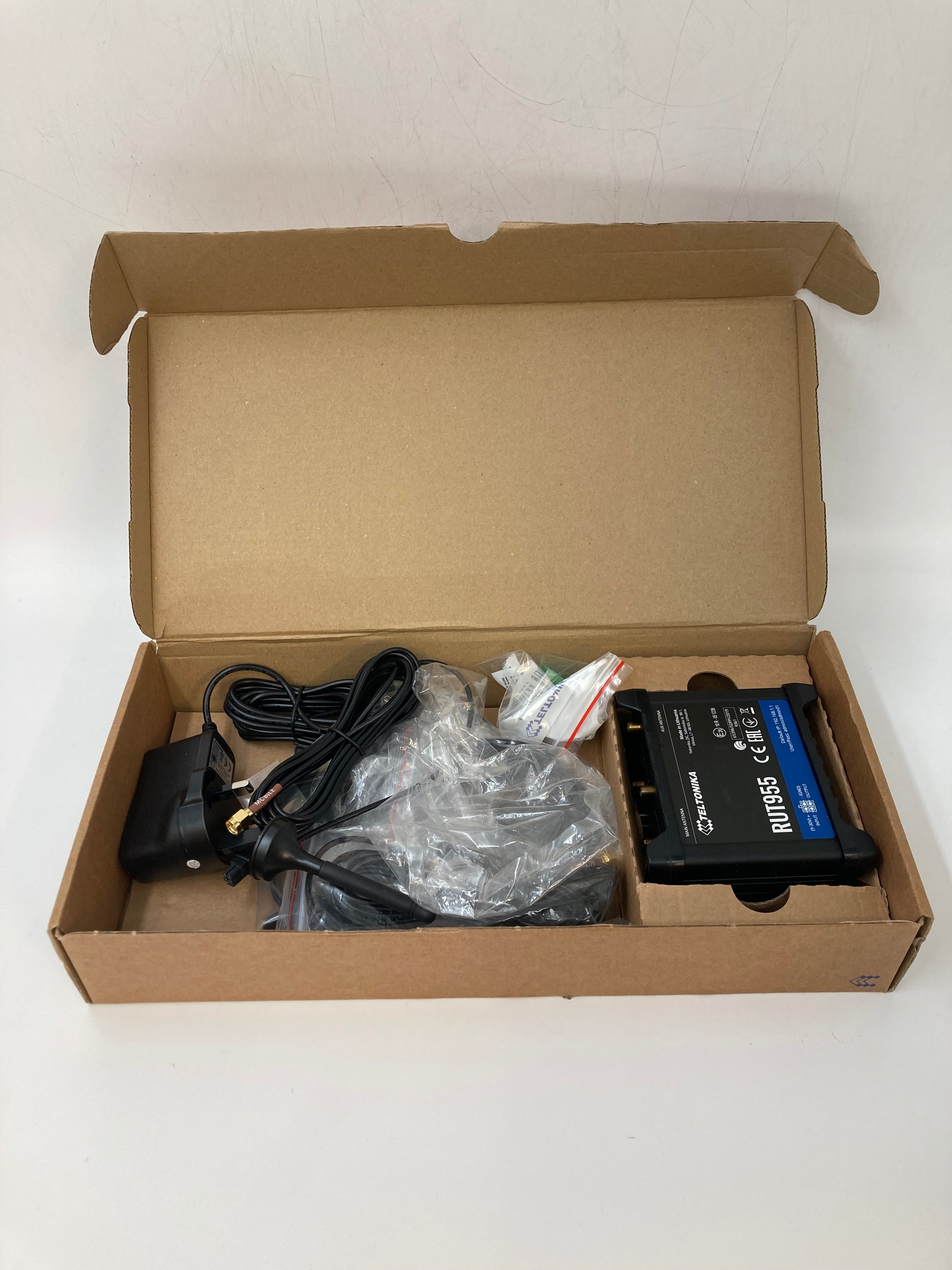 Teltonika RUT955T 4G LTE Cat 4 Cellular Router