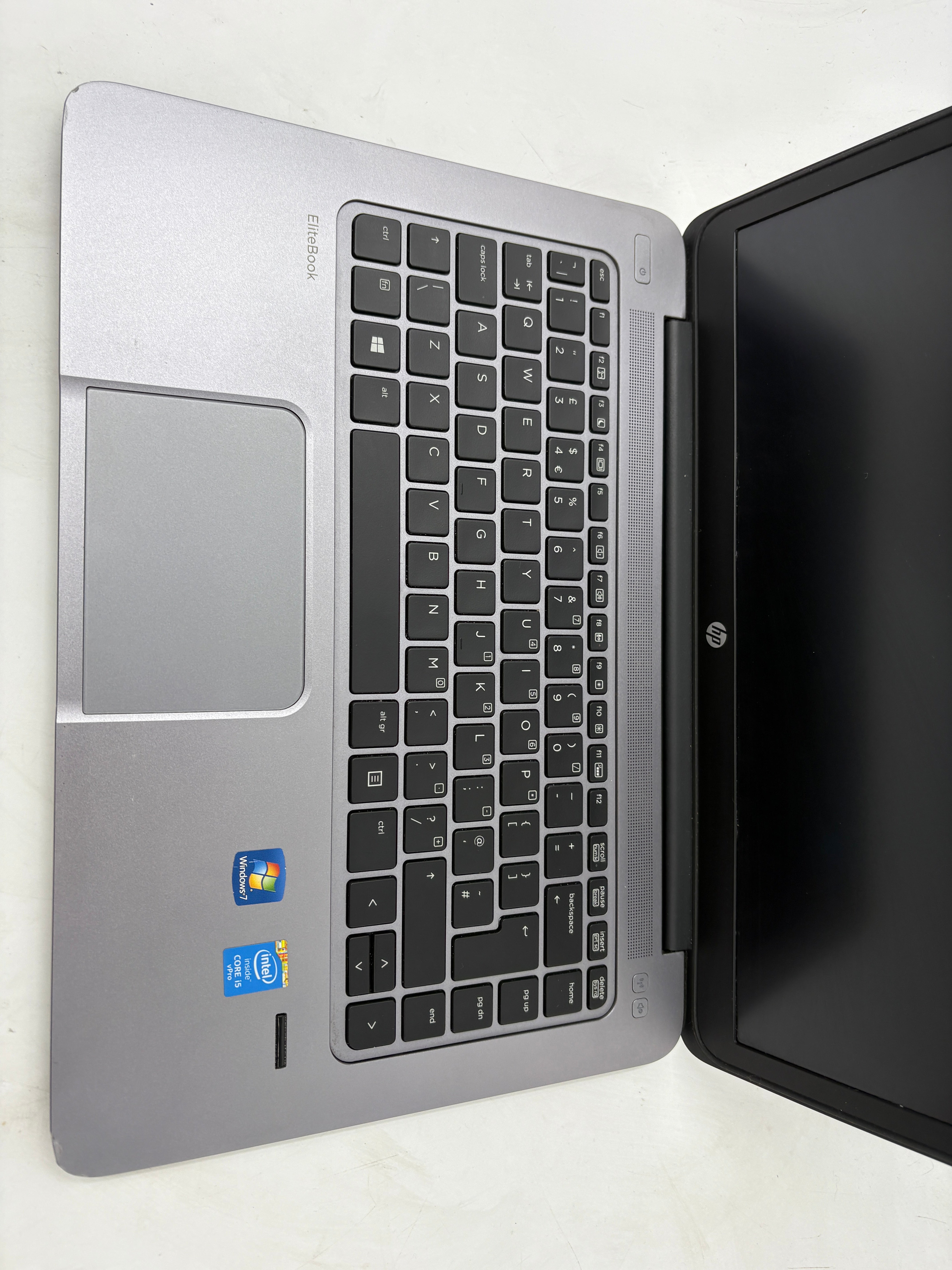 HP Laptop EliteBook Folio 1040 G2 14" Screen i5 4th Gen NO RAM NO SSD No OS