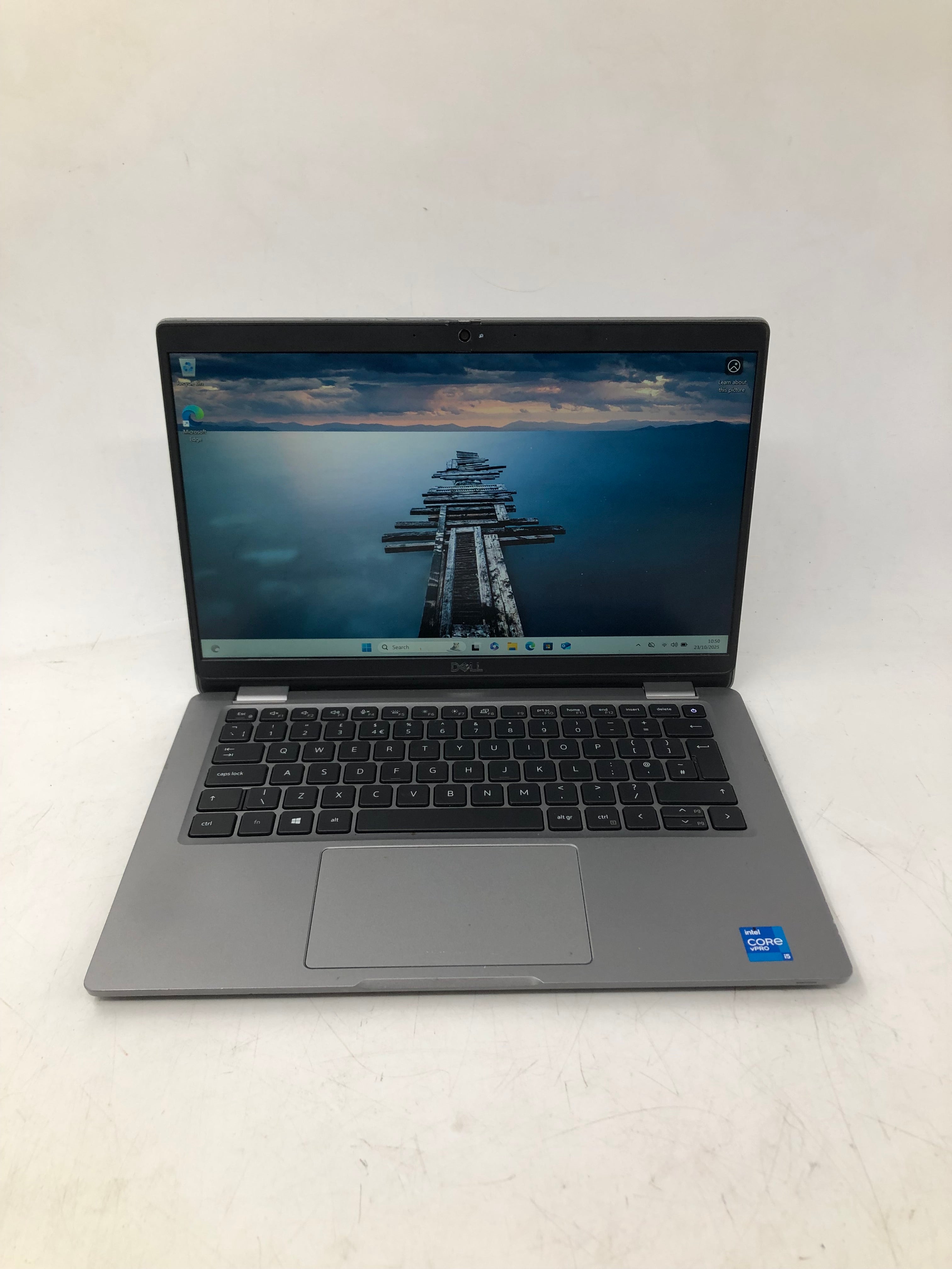 Dell Latitude 5320 13" Screen i5 11th Gen 8GB RAM 256GB SSD W11
