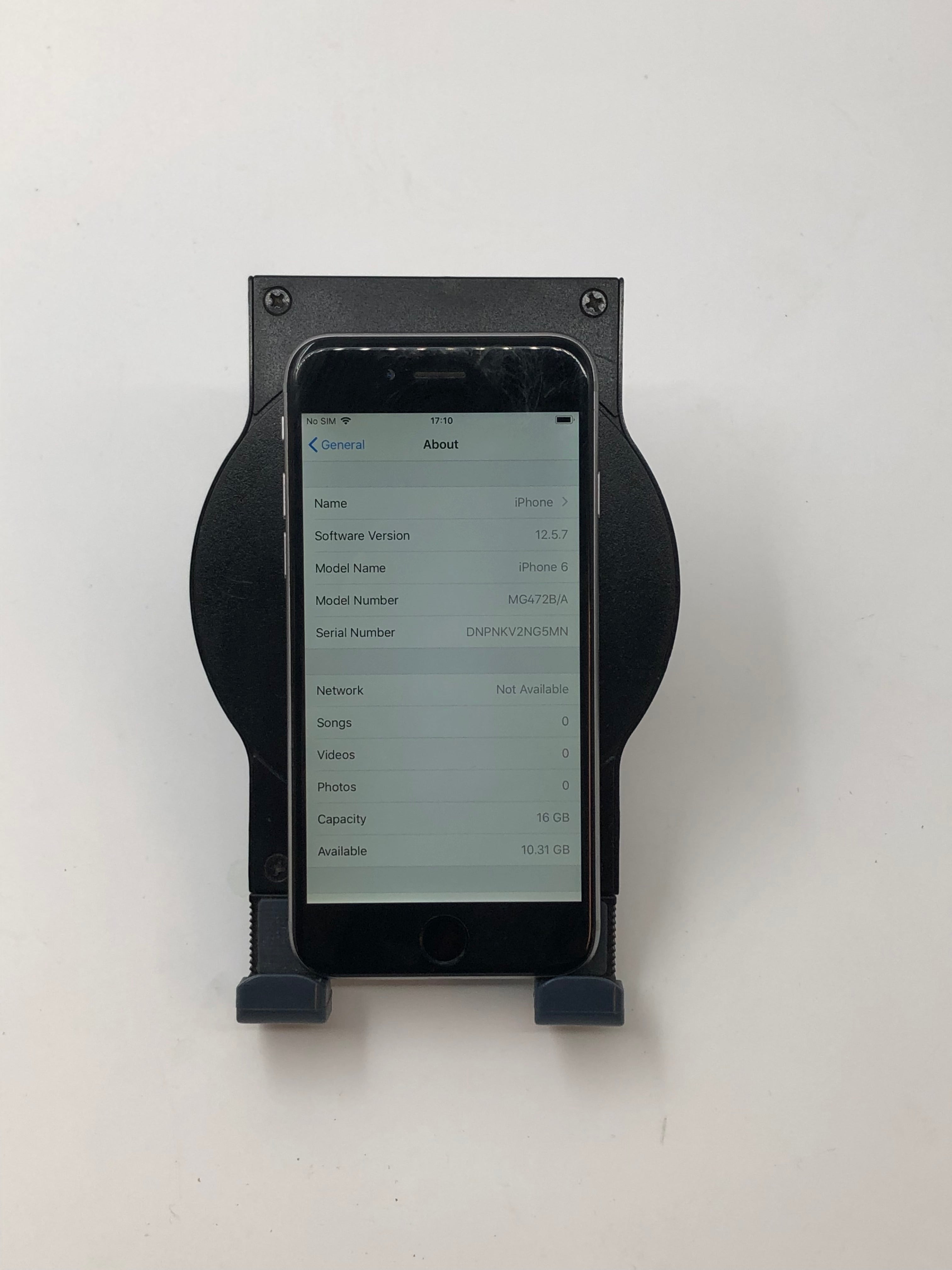 Apple iPhone 6 (2014), 4.7" Screen, 16GB Storage, A8 Chipset, Silver, Unlocked