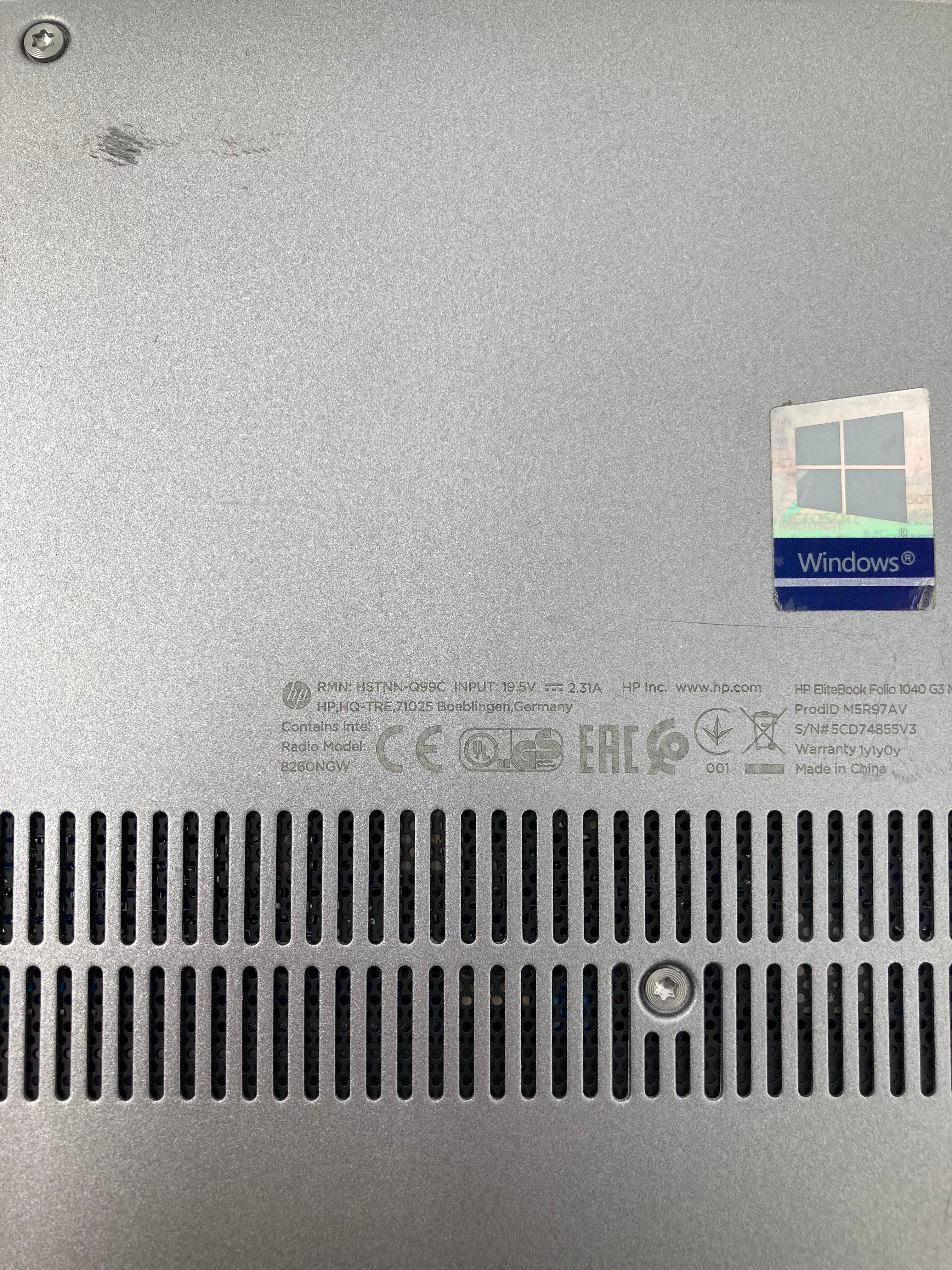 HP EliteBook Folio 1040 G3 14" Screen i5 6th Gen No RAM No SSD No OS *Spares*