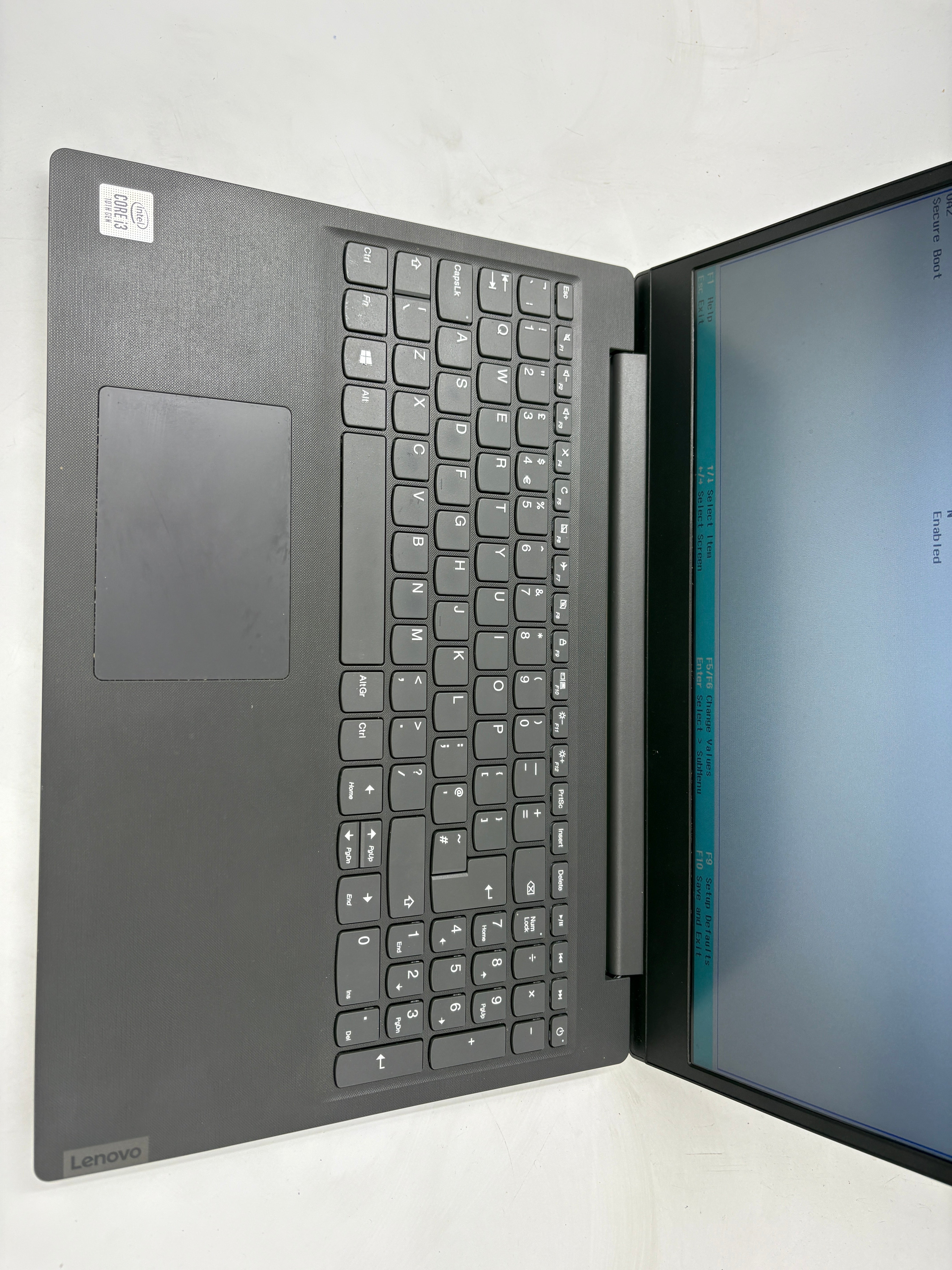 Lenovo Laptop V15-IIL 15.6" Screen i3 10th Gen 8GB RAM NO SSD NO OS
