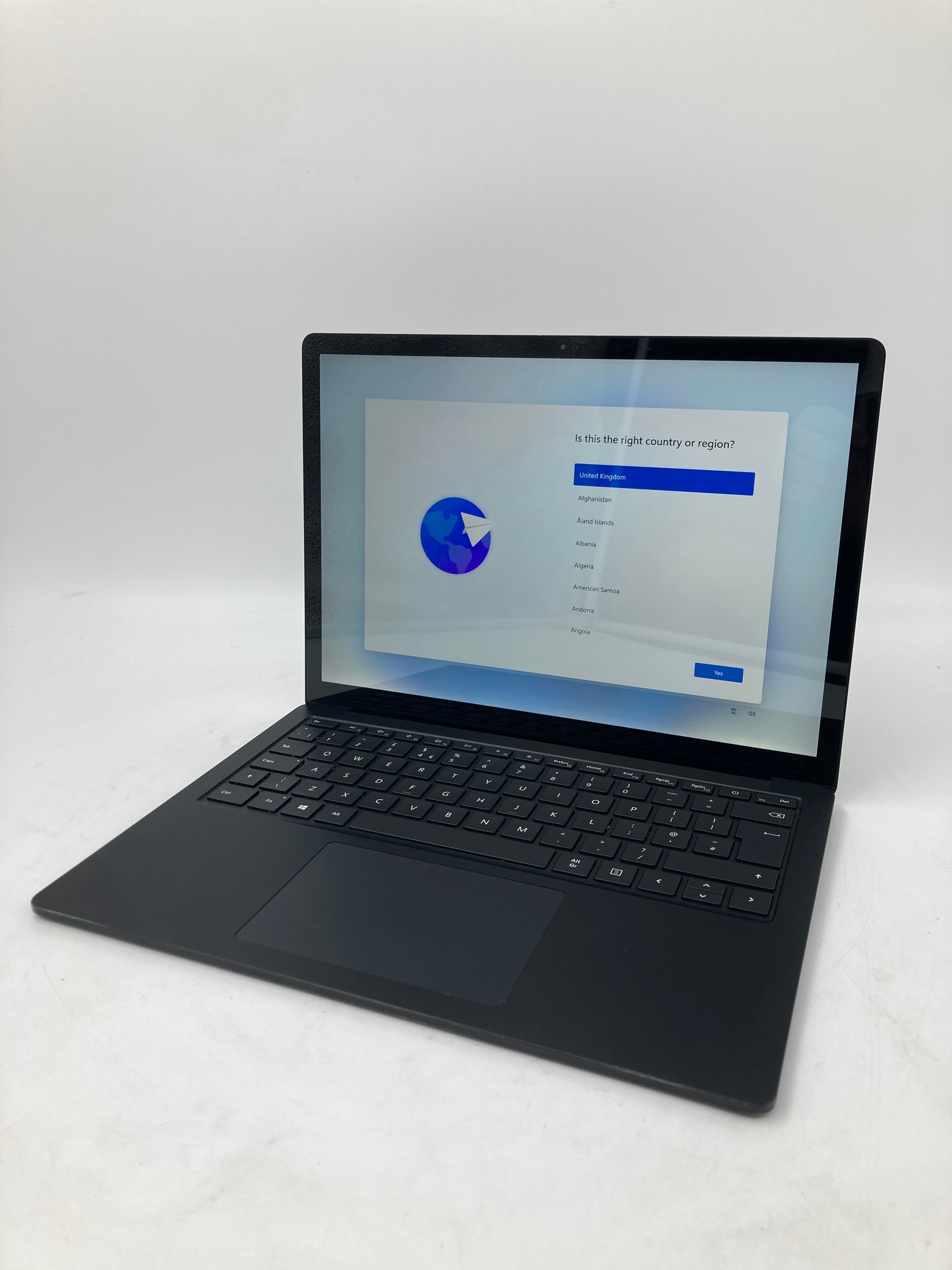 Microsoft Surface Laptop 3 13" i5 10th Gen 8GB RAM 256GB SSD W11