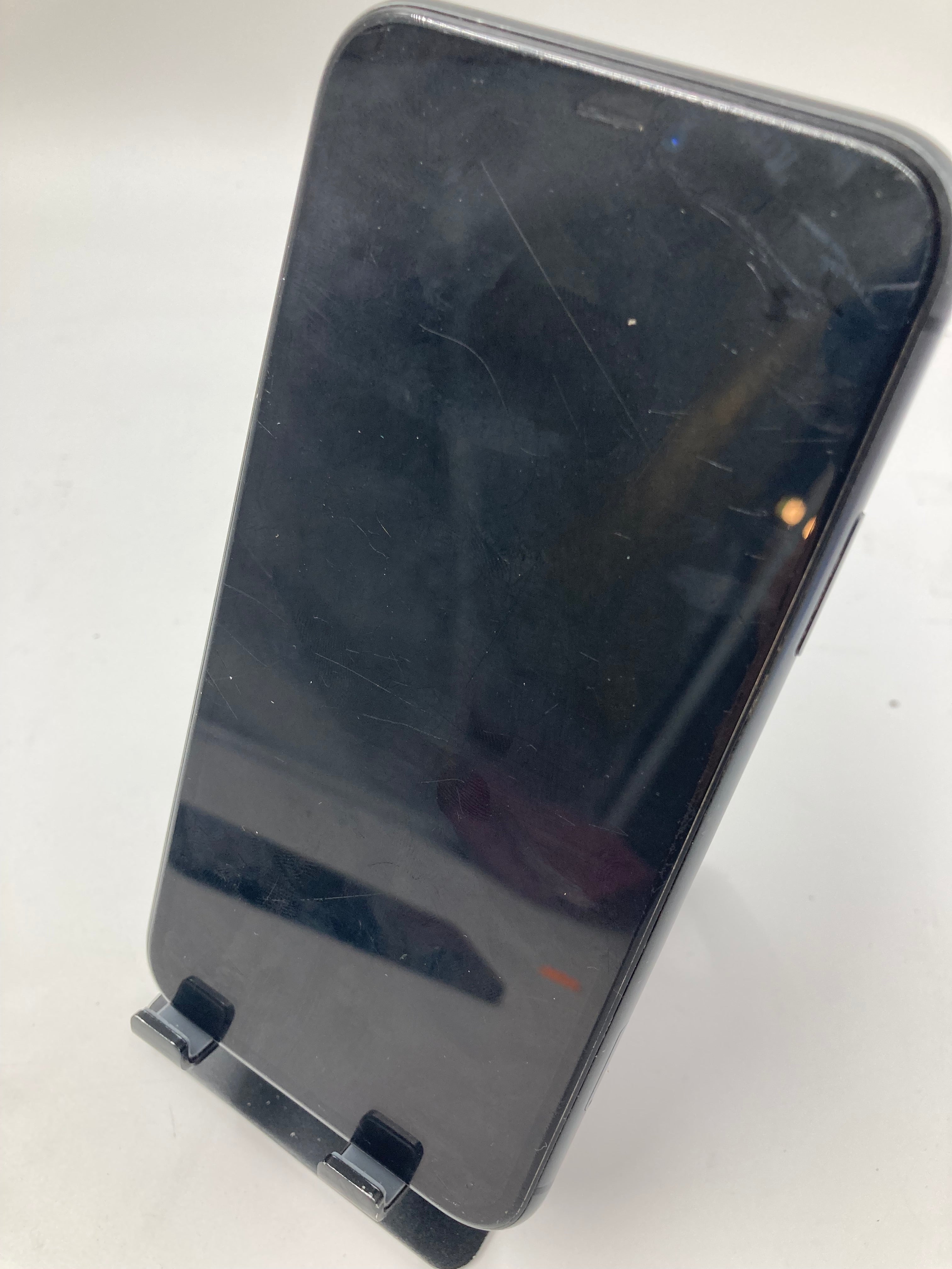 Apple iPhone 6s 7 11 32GB 64GB Silver Black Grey Lot of 3 - Unlocked *Spares*