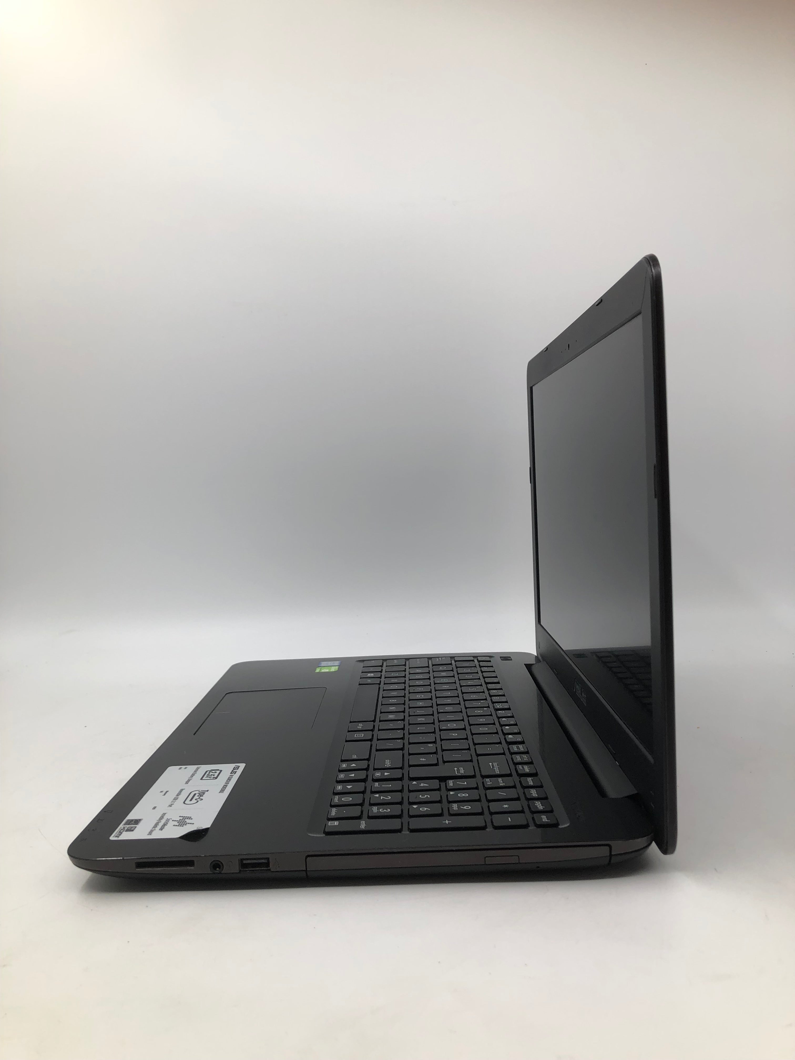 Asus Laptop K556U 15" i7 7th Gen 12GB RAM GeForce 940MX No HDD No OS *Spares*