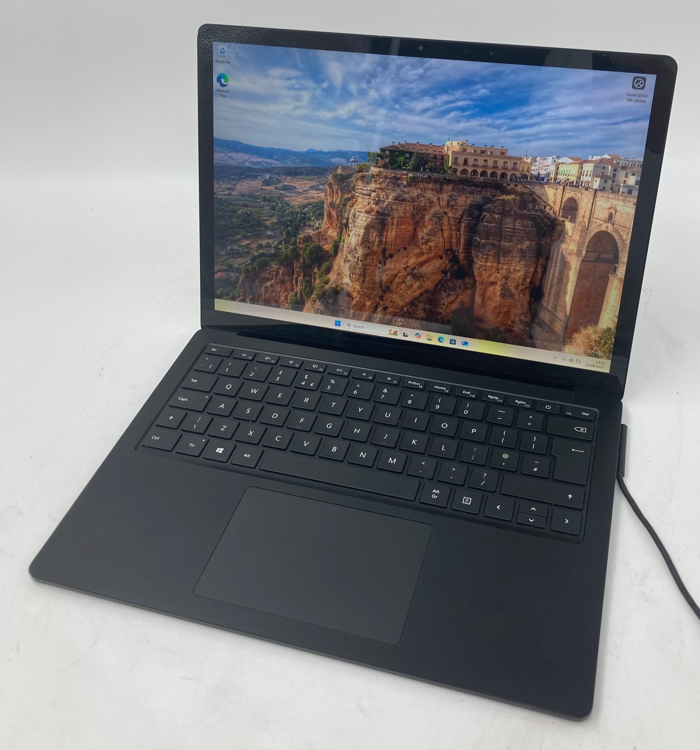 Microsoft Surface Laptop 4 1951 i7 11th Gen 16GB RAM 256GB SSD W11