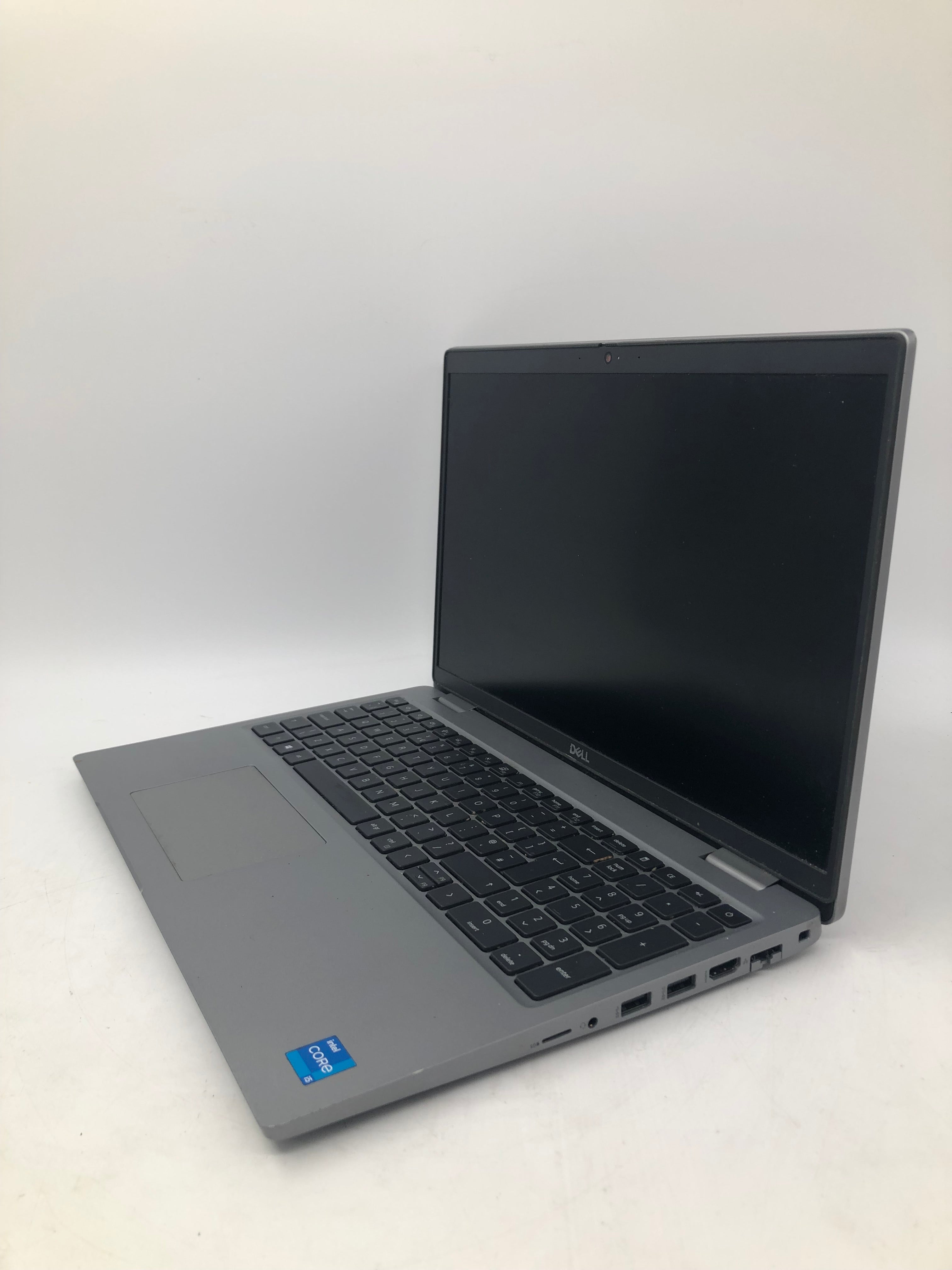 Dell Latitude 5520 15" Screen i5 11th Gen 8GB RAM No SSD -Spares-