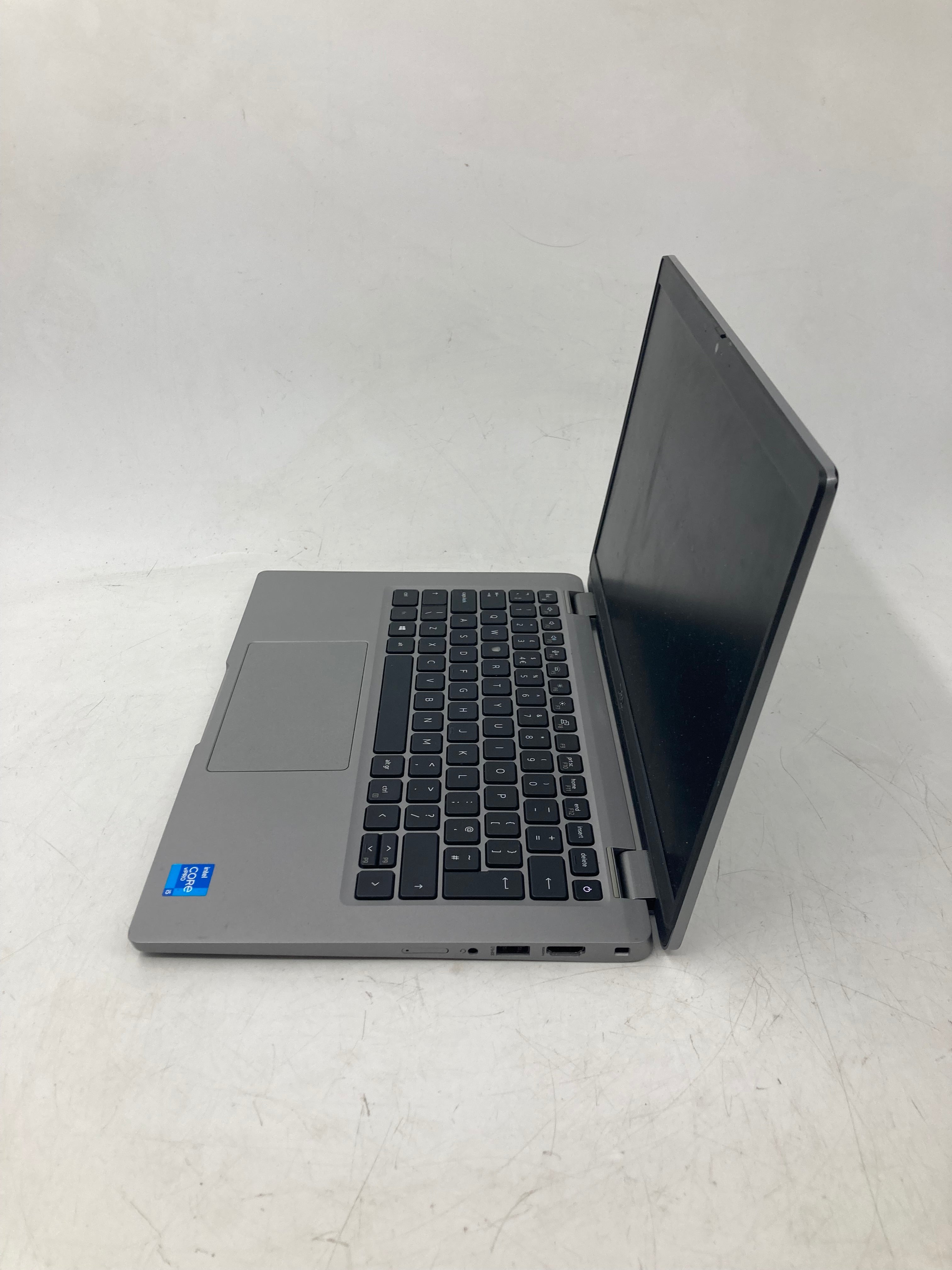 Dell Latitude 5320 13" Screen i5 11th Gen 8GB RAM 256GB SSD W11