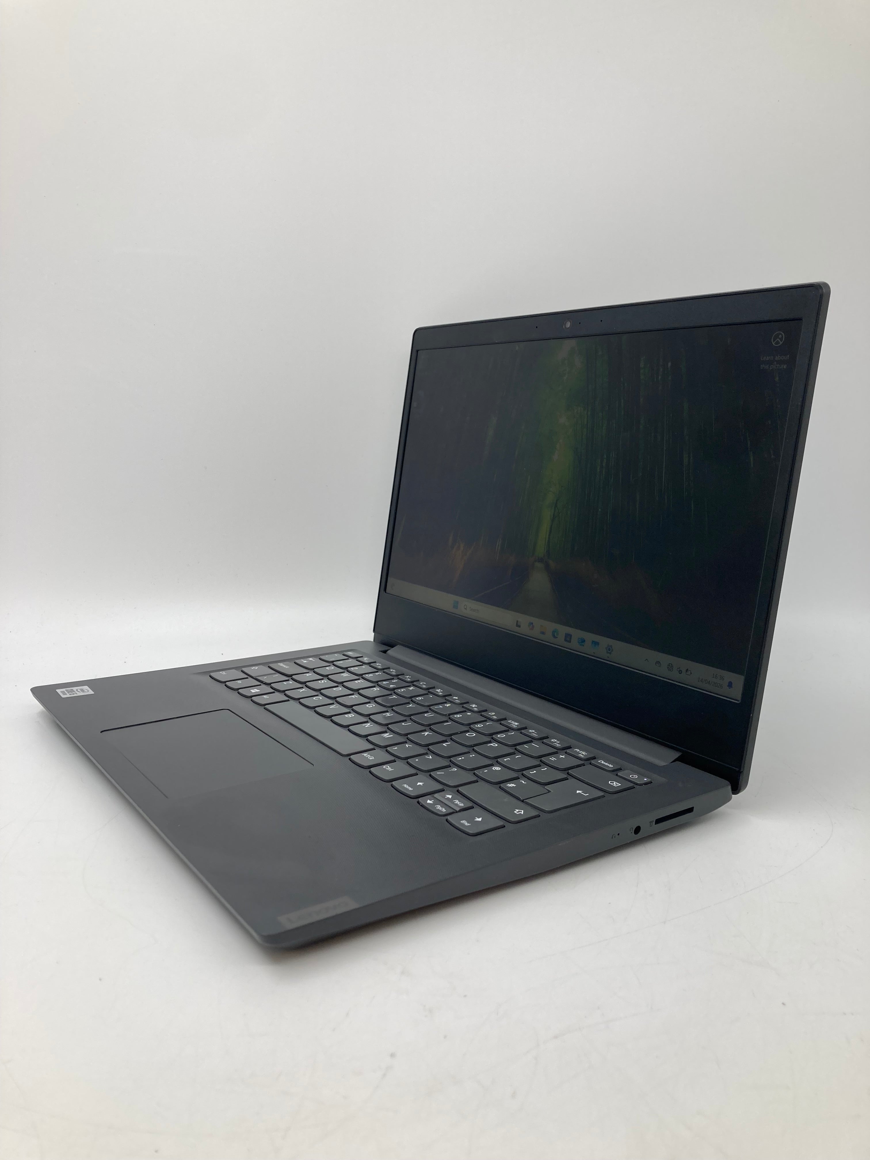 Lenovo V14-IIL | 15.6" FHD | i5 10th Gen CPU | 8GB RAM | 256GB SSD | W11 | Grade C