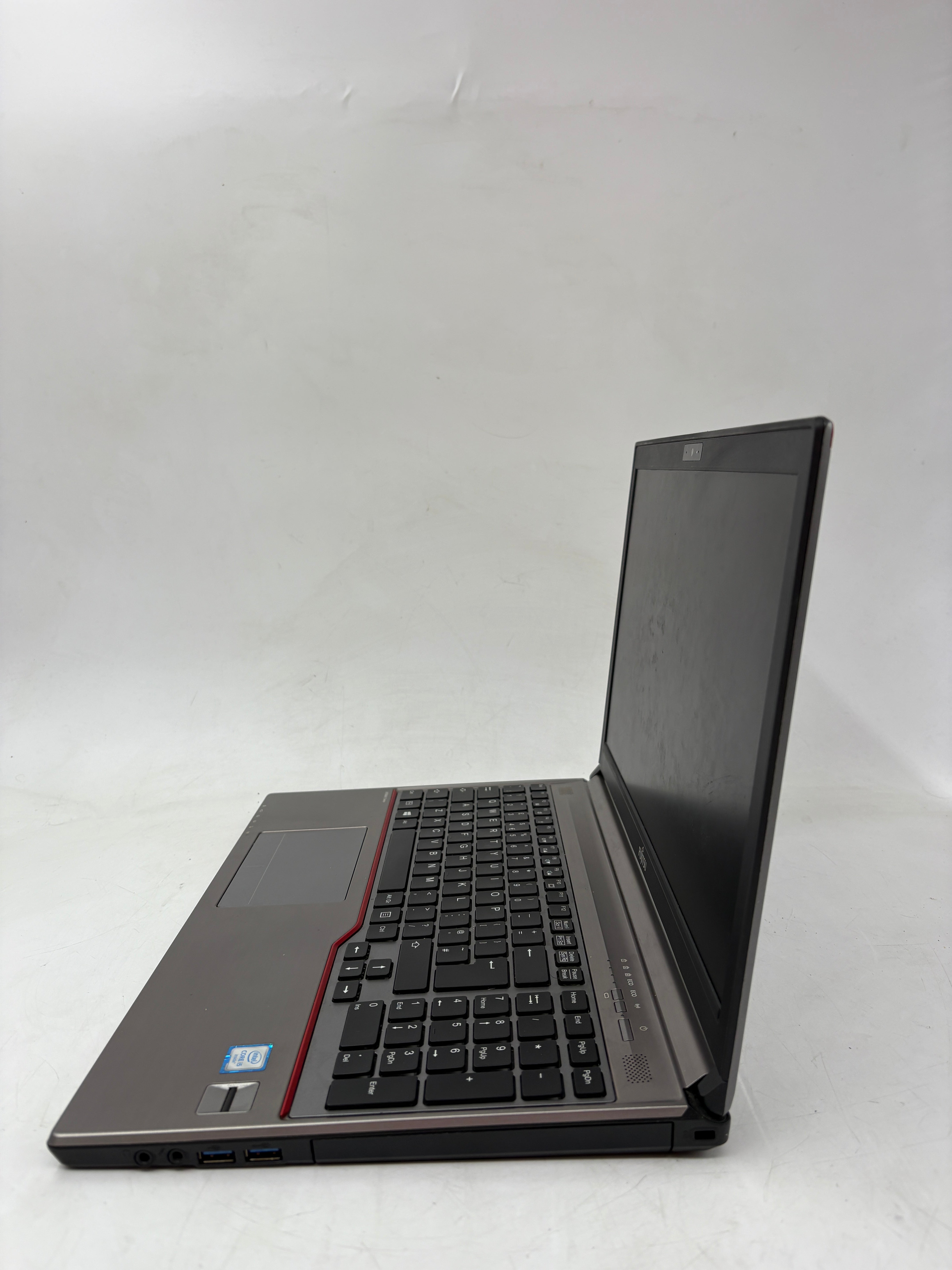 Fujitsu Laptop LifeBook E756 15.6" Screen i5 6th Gen 8GB RAM NO SSD NO OS
