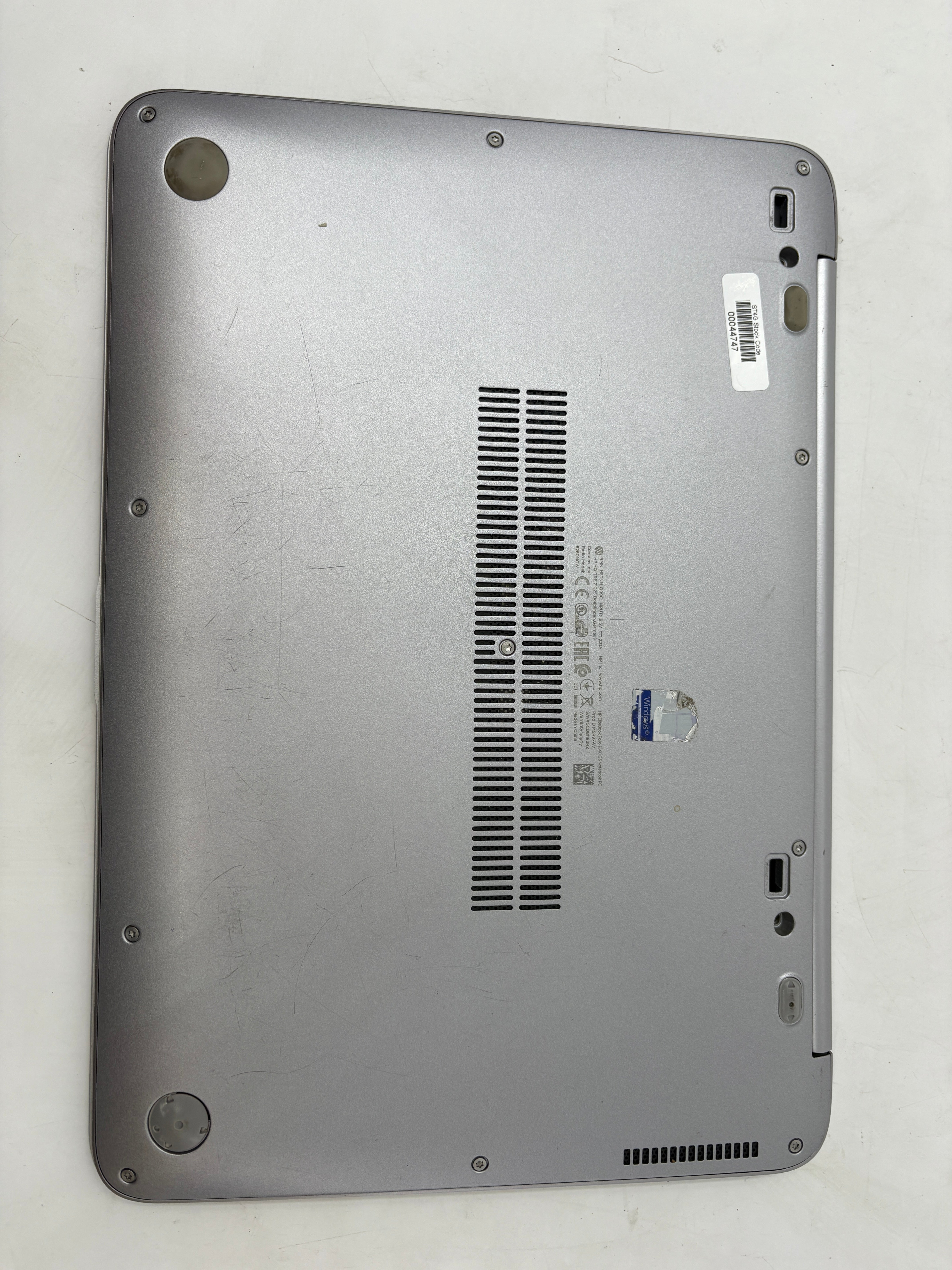 HP Laptop EliteBook Folio 1040 G3 14" Screen i5 6th Gen 8GB RAM 128GB SSD W10