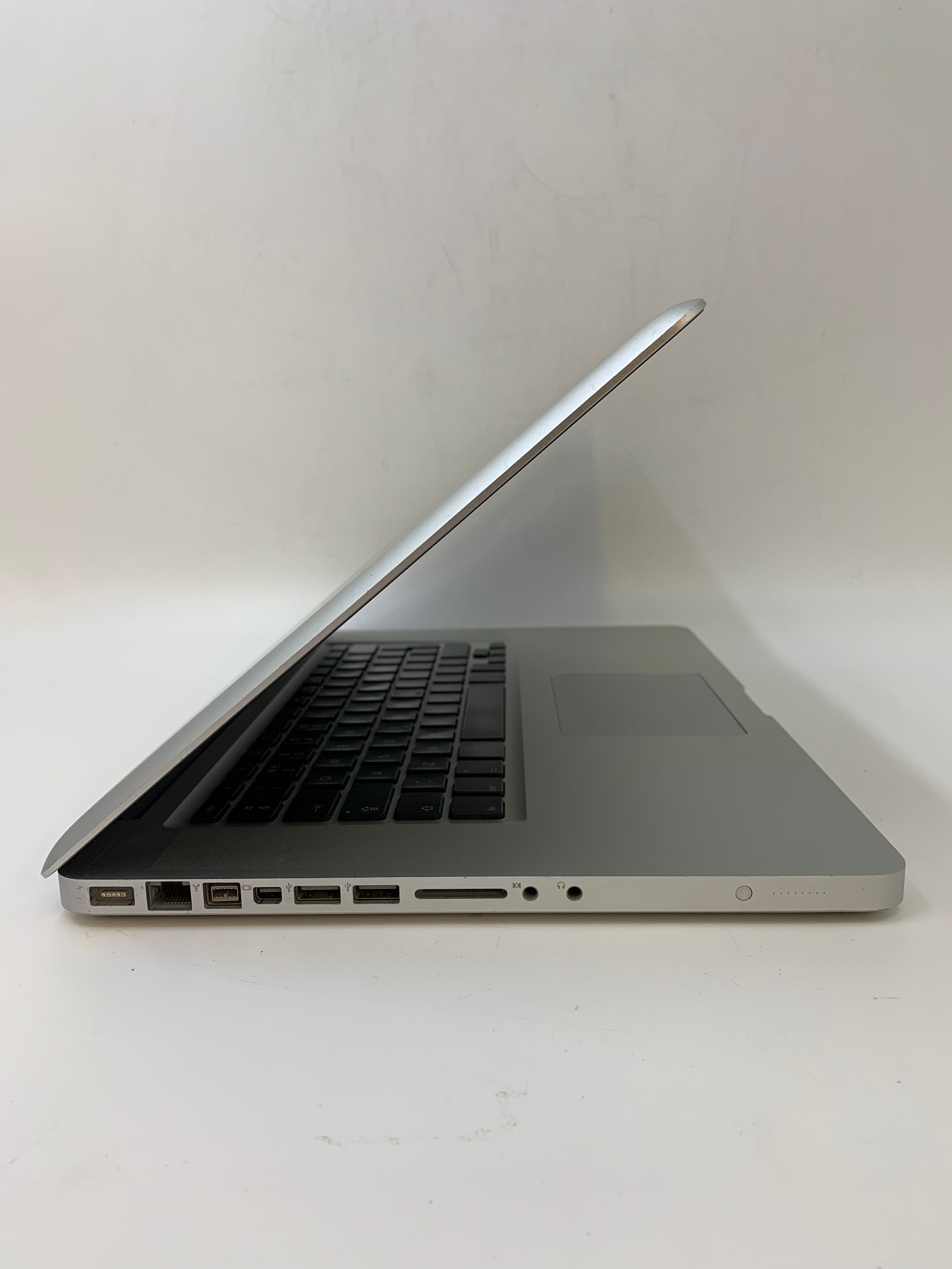 Apple MacBook Pro M2010 | 15.4" WXGA+ | Intel Core i5 | 4GB RAM | 320GB HDD | macOS