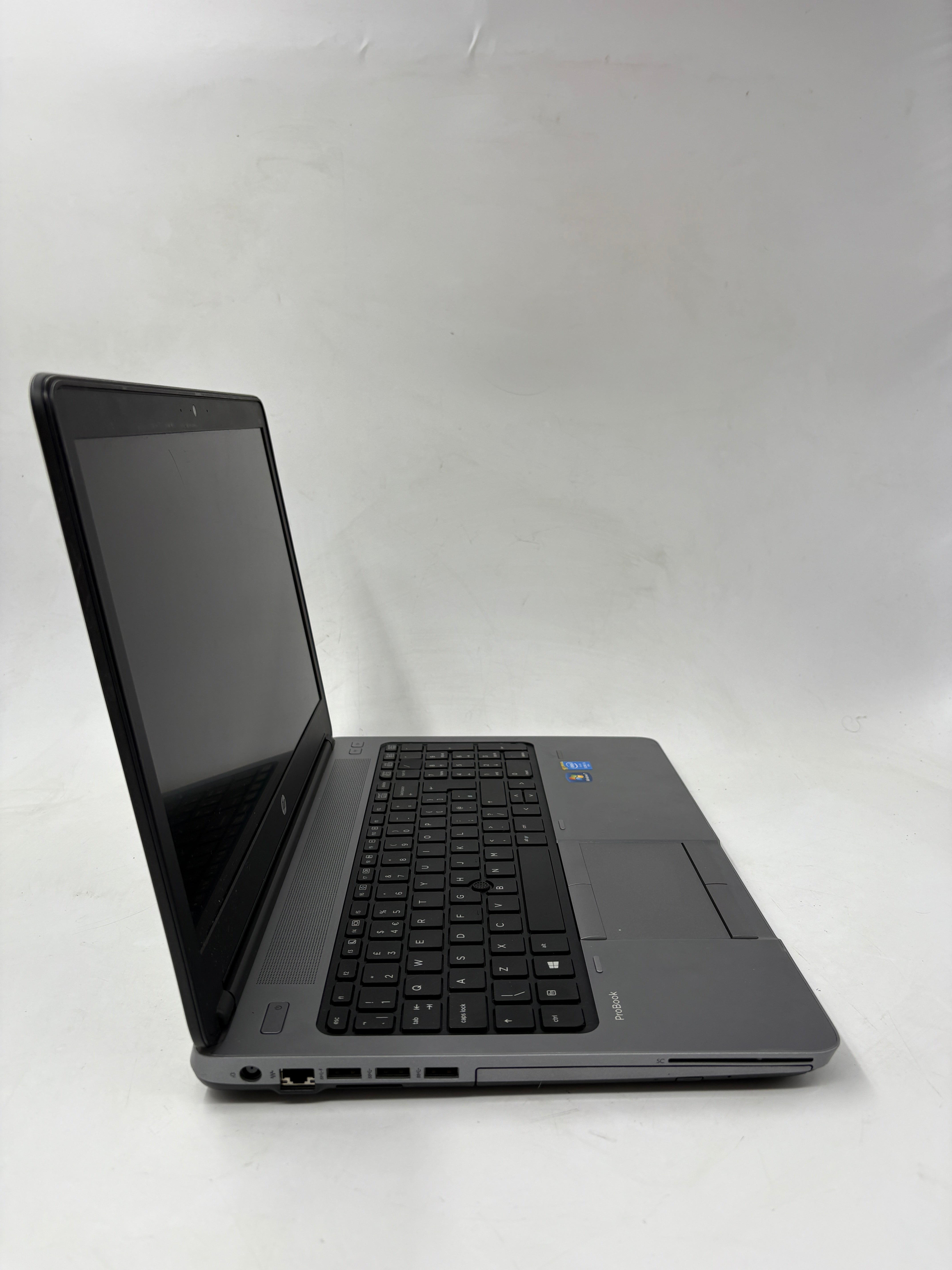 HP Laptop 650 G1 15.6" Screen i5 4th Gen 4GB RAM NO SSD NO OS *Spares*