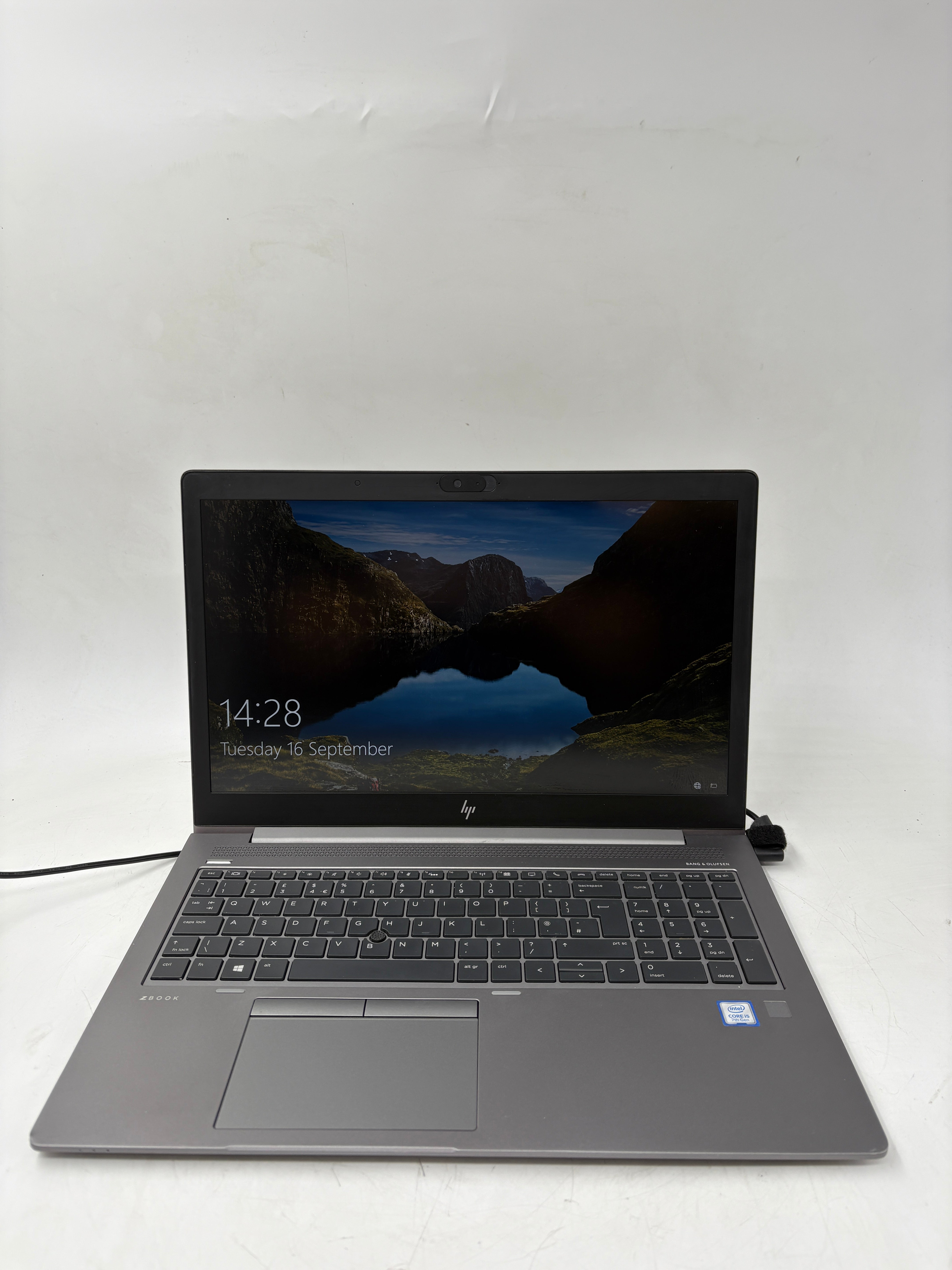 HP Laptop ZBook 15U G5 15.6" Screen i5 7th Gen 8GB RAM 512GB SSD W10