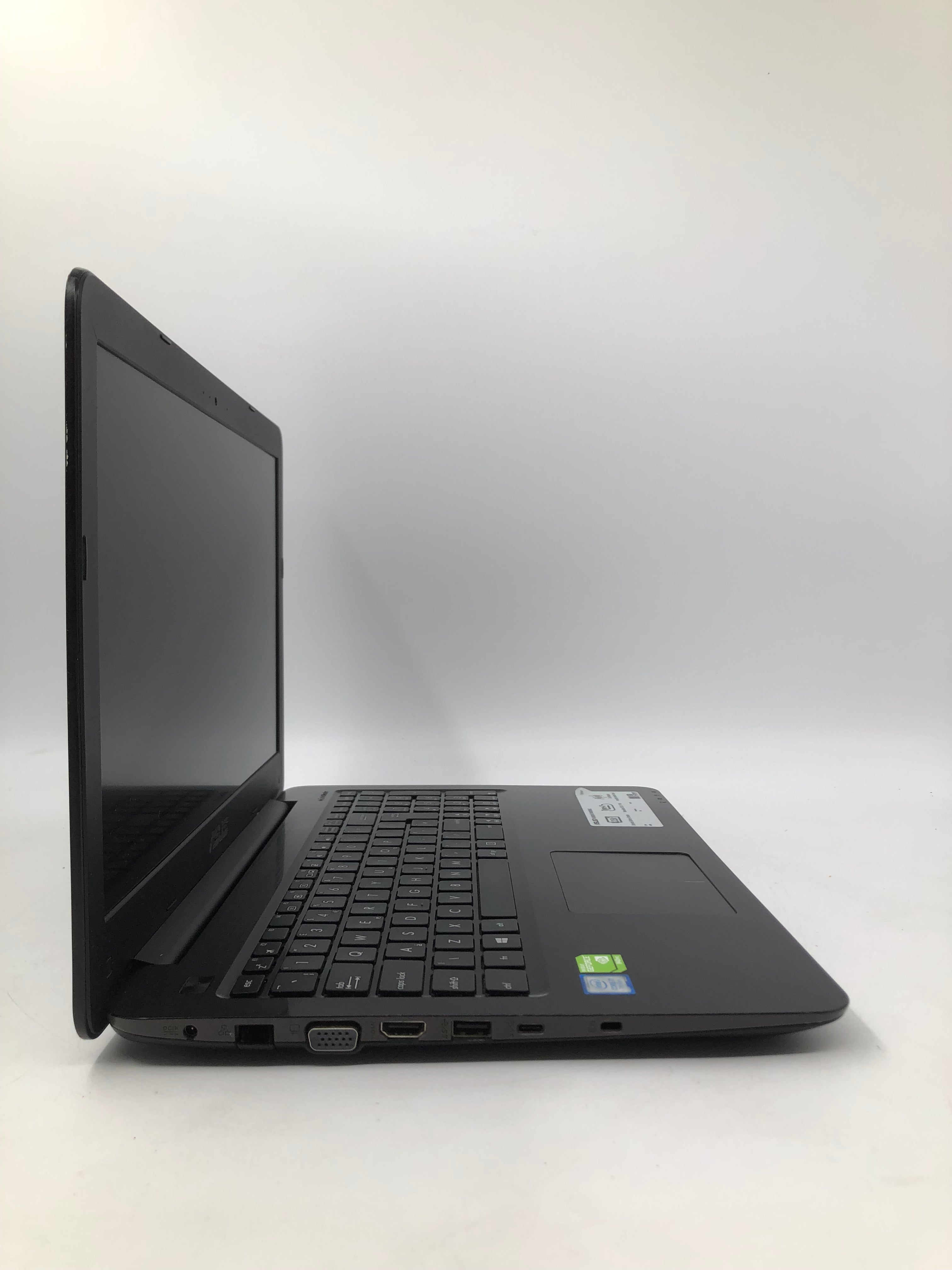 Asus Laptop K556U 15" i7 7th Gen 12GB RAM GeForce 940MX No HDD No OS *Spares*