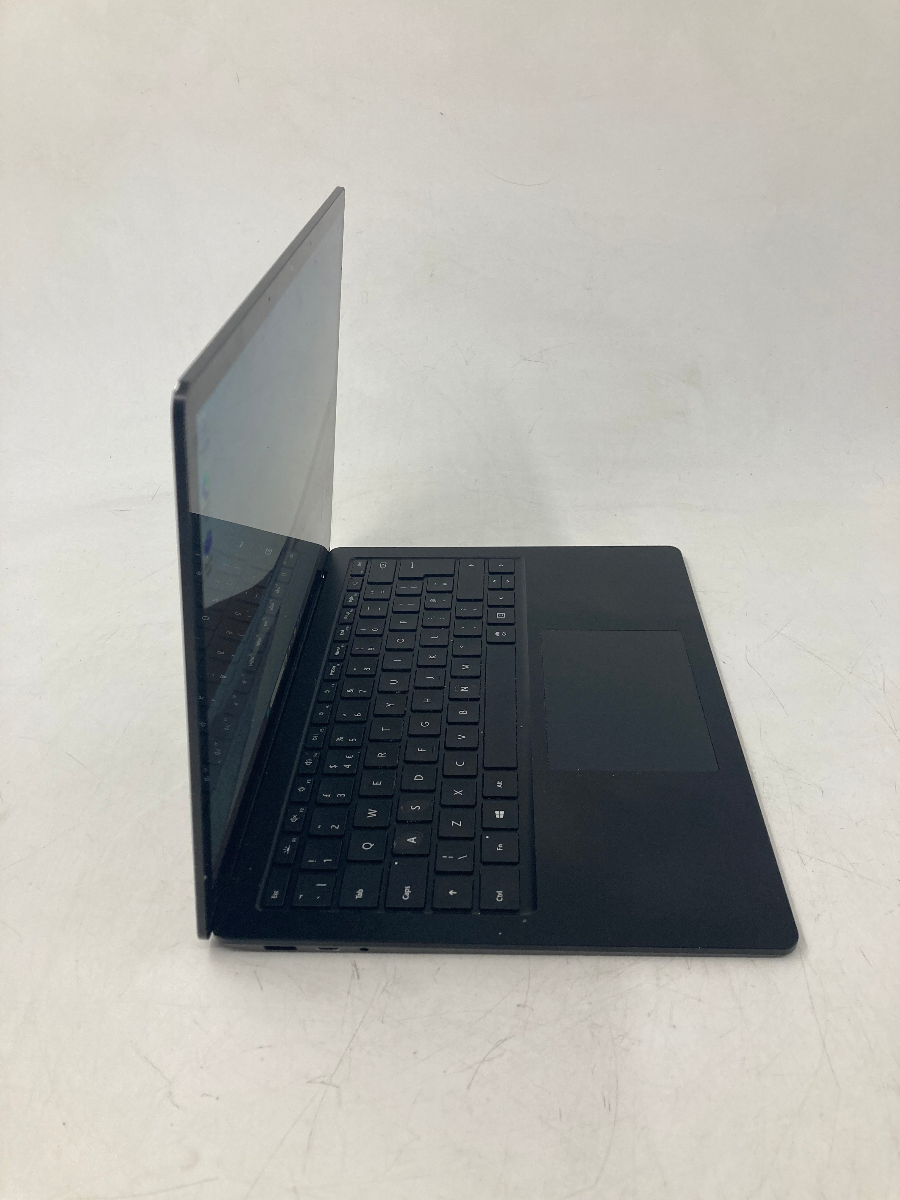 Microsoft Surface Laptop 3 13" Screen i5 10th Gen 8GB RAM 256GB SSD W11 Spares