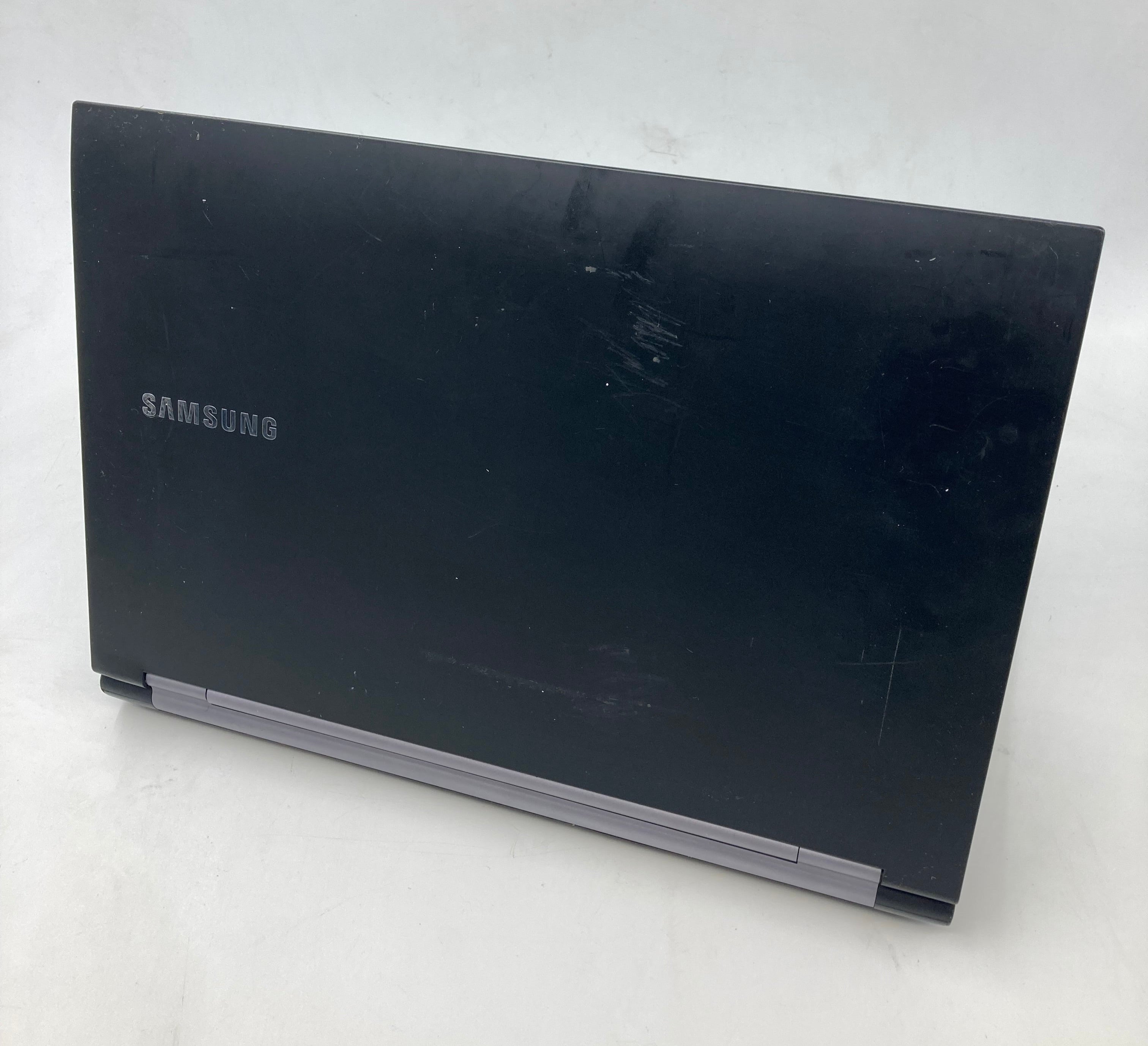 Samsung Laptop NP400B5C NoteBook 400B 15.6" i5 3rd Gen 4GB RAM No HDD *Spares*