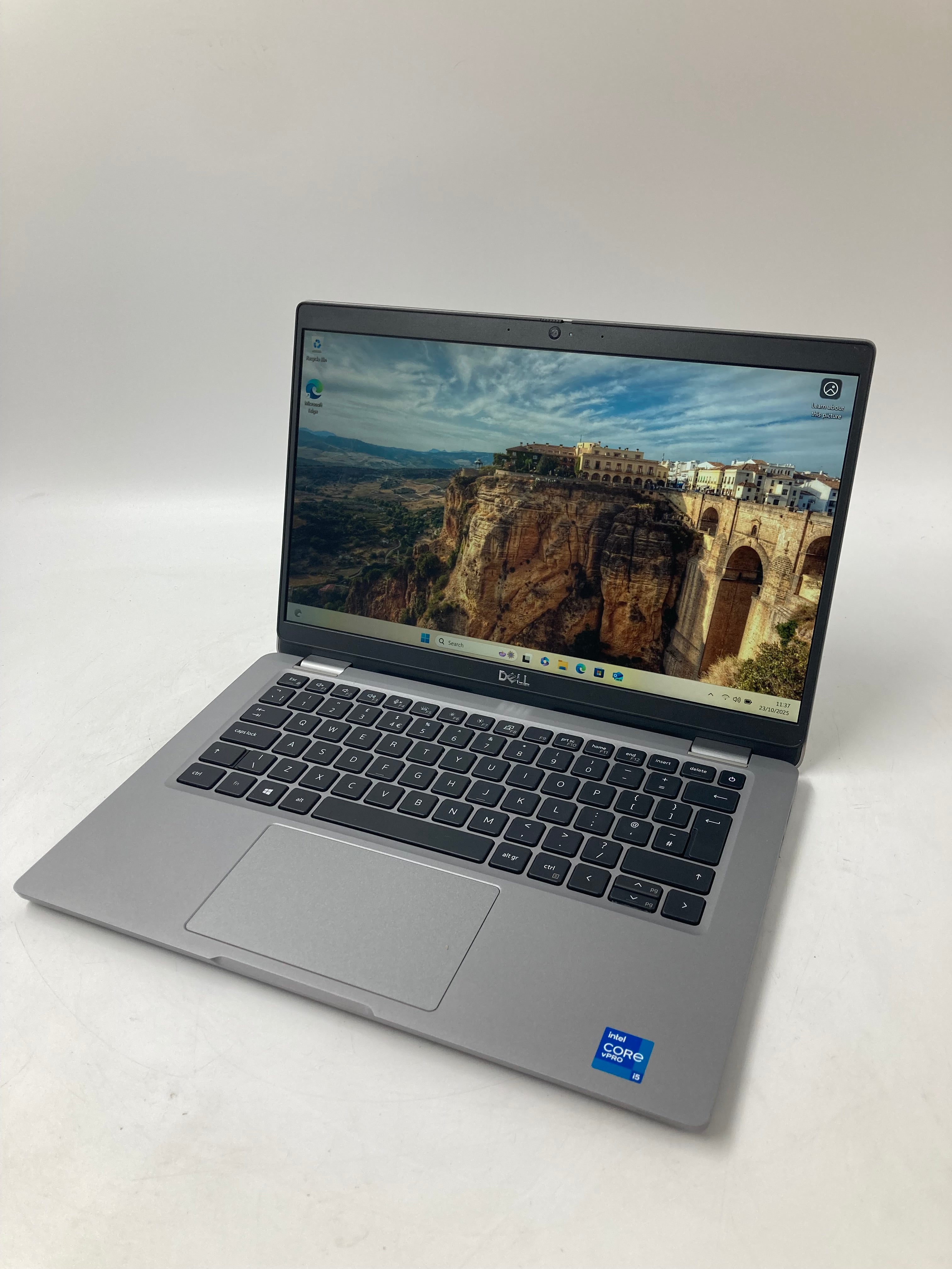 Dell Laptop Latitude 5320 13" i5 11th Gen 8GB RAM  256GB SSD W11 #7