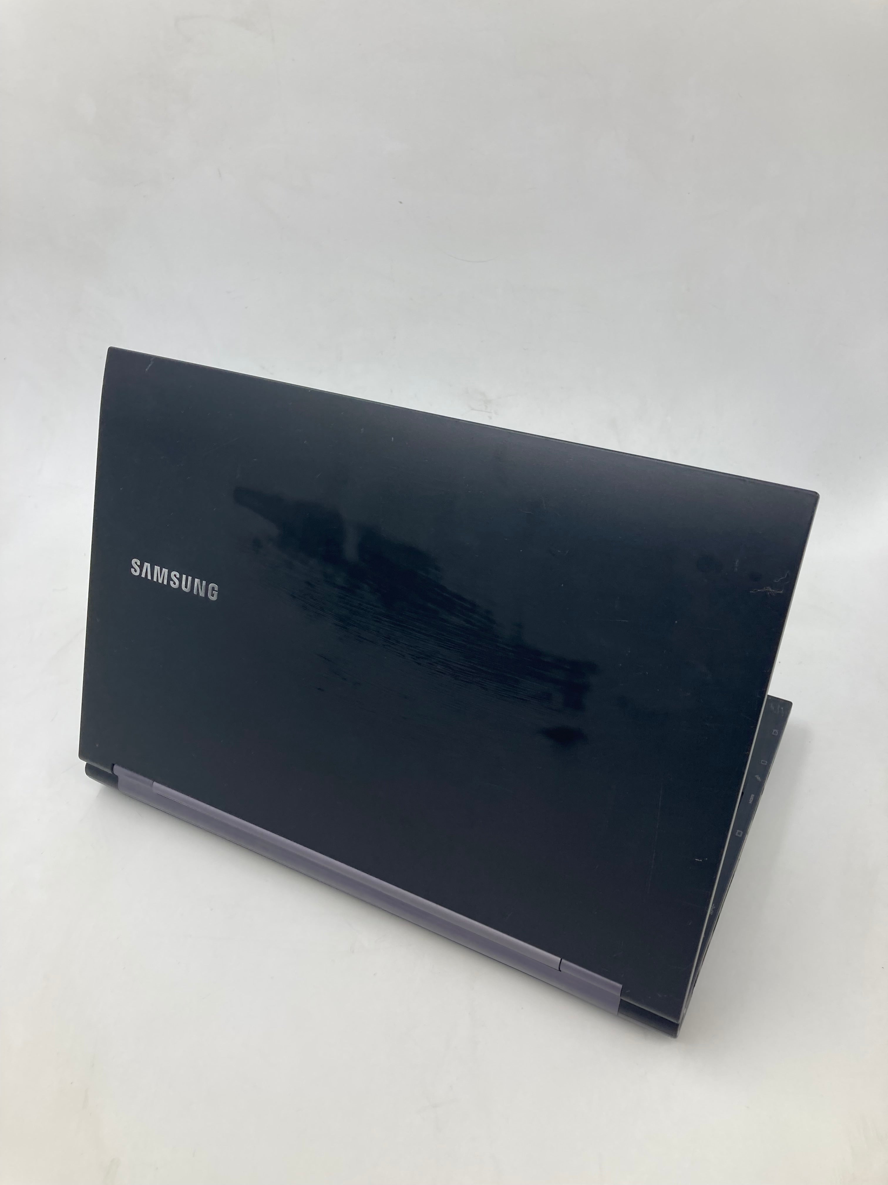 Samsung Laptop NP400B5C NoteBook 400B 15.6" i5 3rd Gen 4GB RAM No HDD *Spares*
