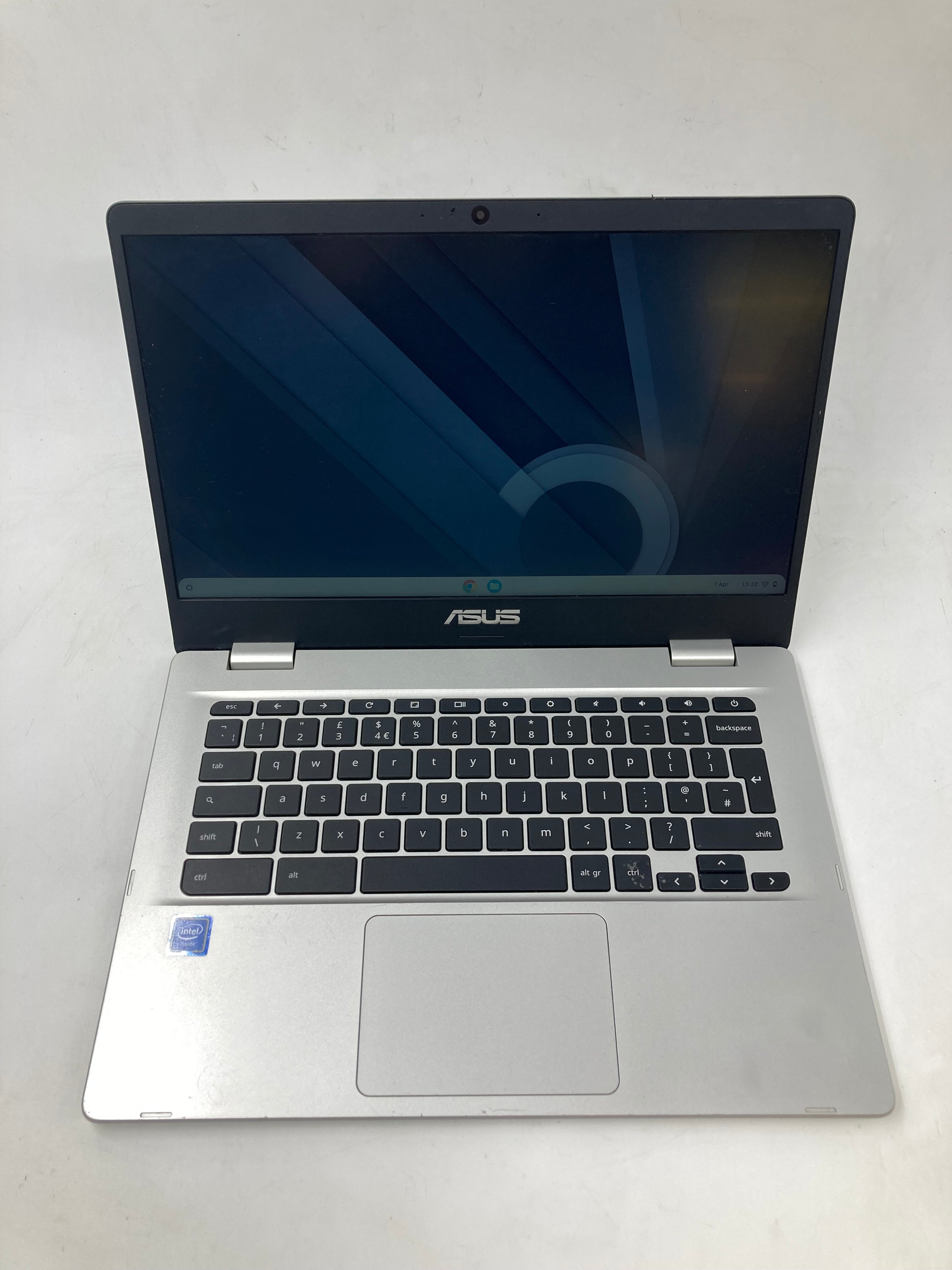 Asus ChromeBook C423N 14" Intel Celeron N3350 4GB RAM 2GB SSD