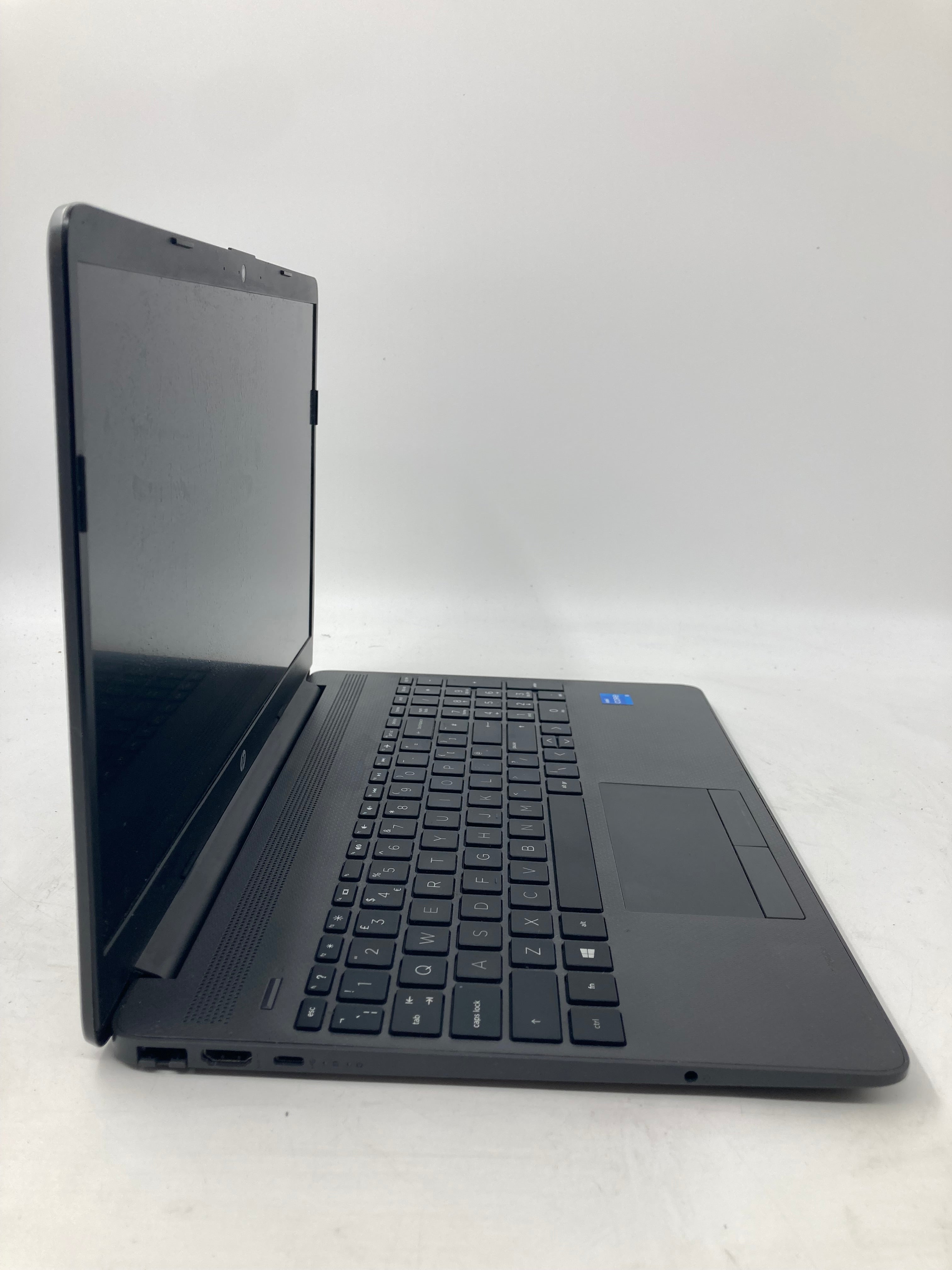 HP 250 G8 15" Screen i5 11th Gen 8GB RAM No SSD No OS *Spares*