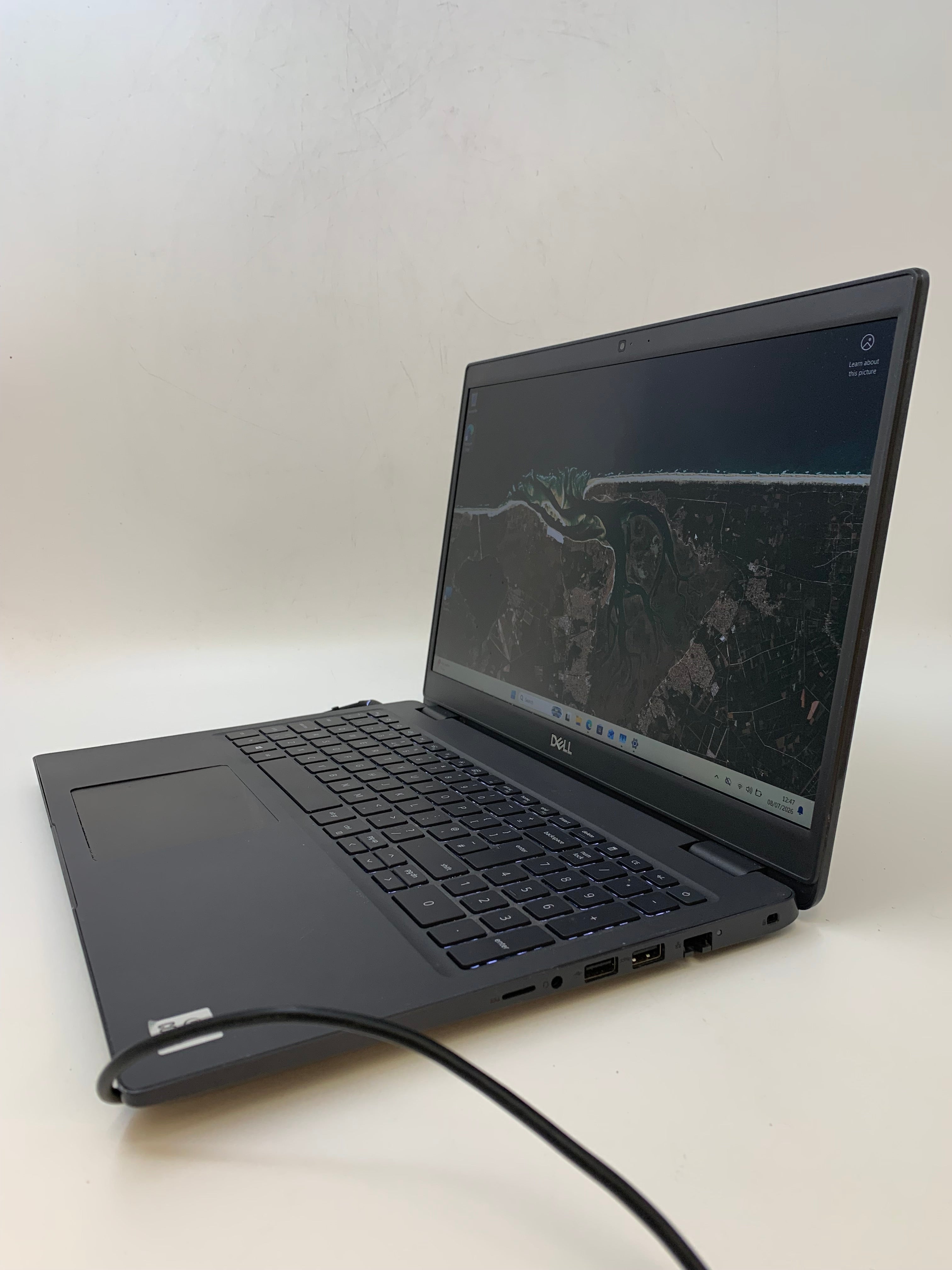 Dell Latitude 3510 | 15.6" FHD | i3 10th Gen CPU | 8GB RAM | 256GB SSD | W11 Pro