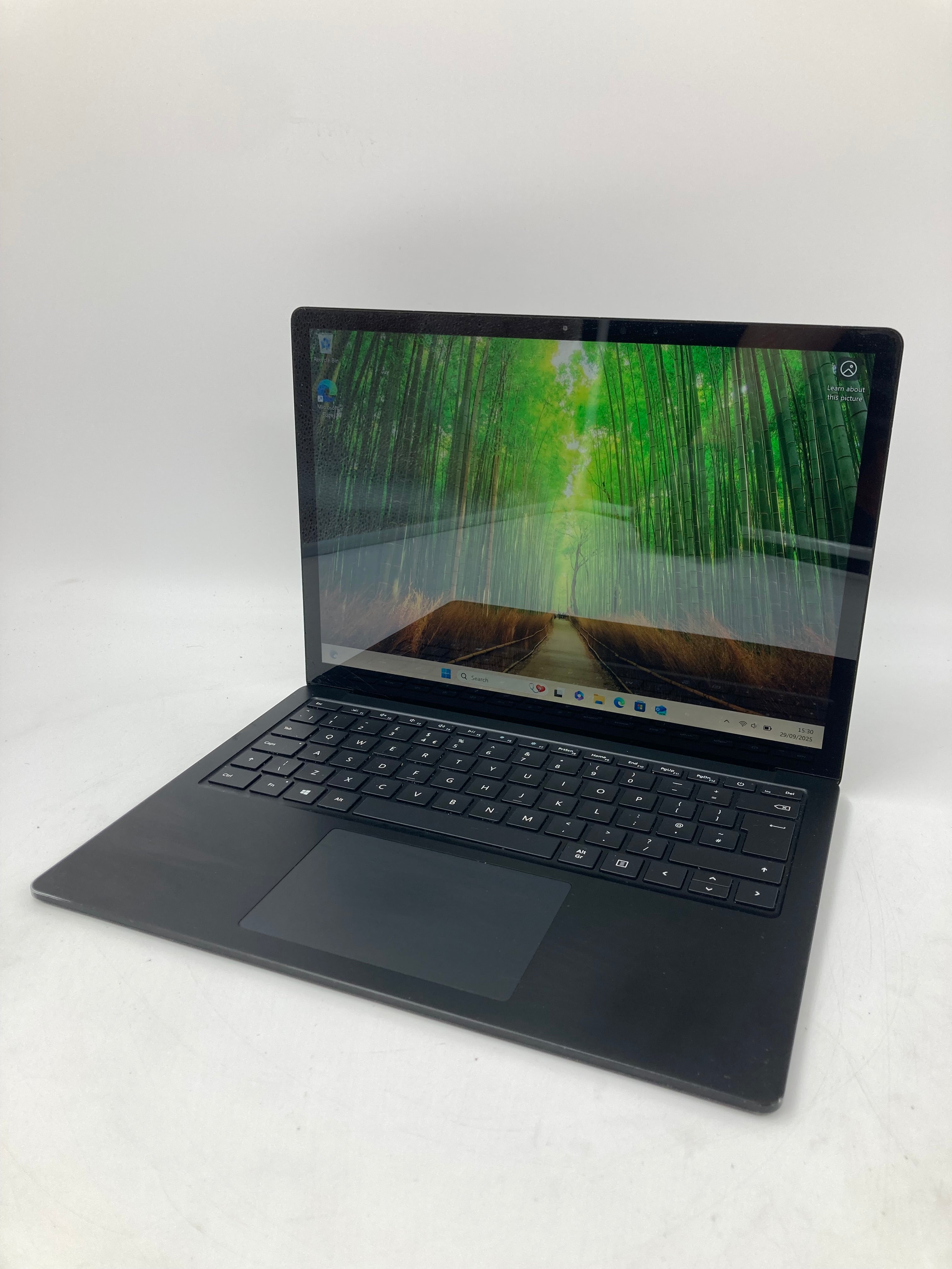 Microsoft Surface Laptop 3 13" i5 10th Gen 8GB RAM 256GB SSD W11
