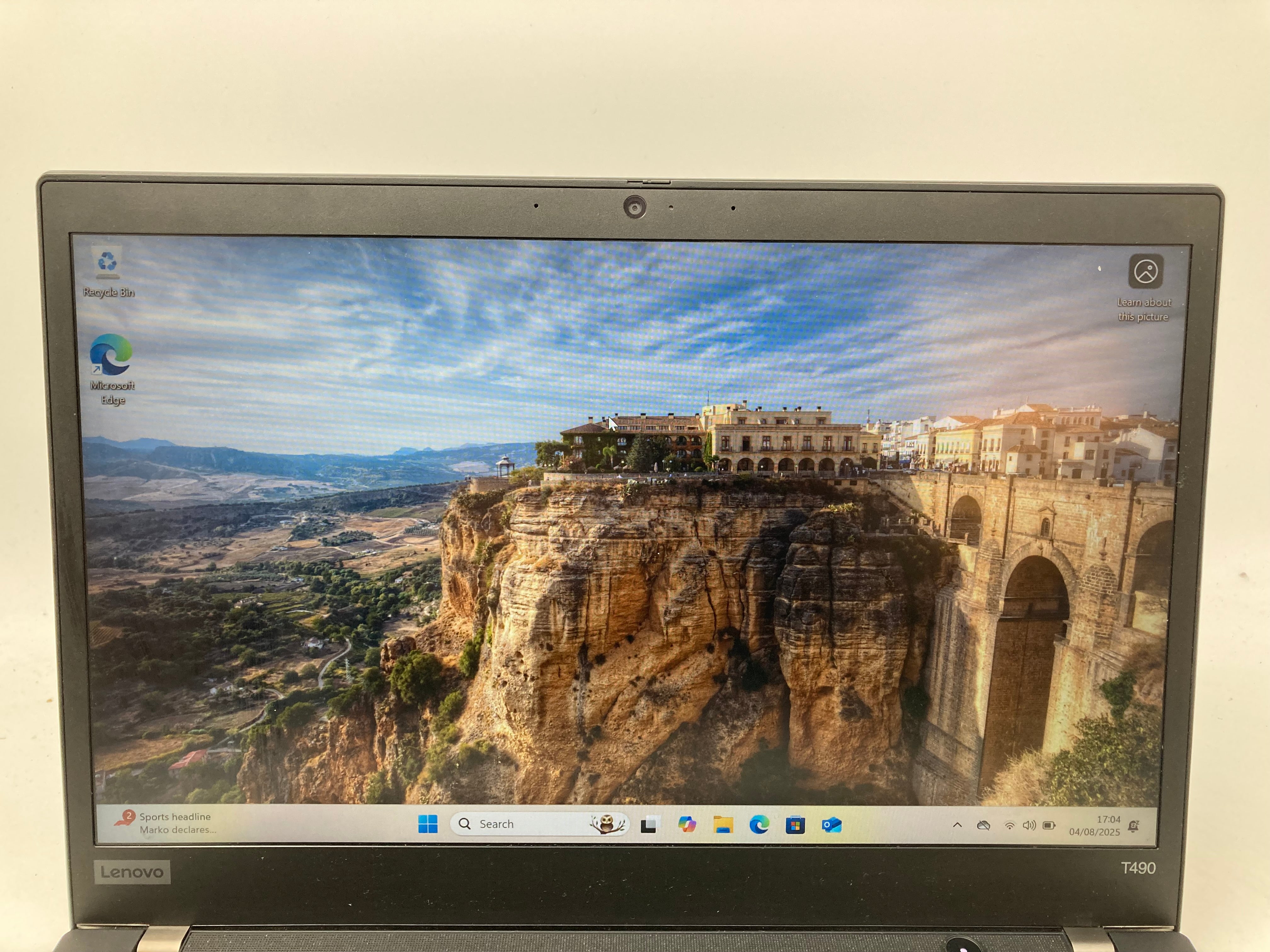 Lenovo ThinkPad T490 14" Screen i5 8th Gen 8GB RAM 256GB SSD Win 11
