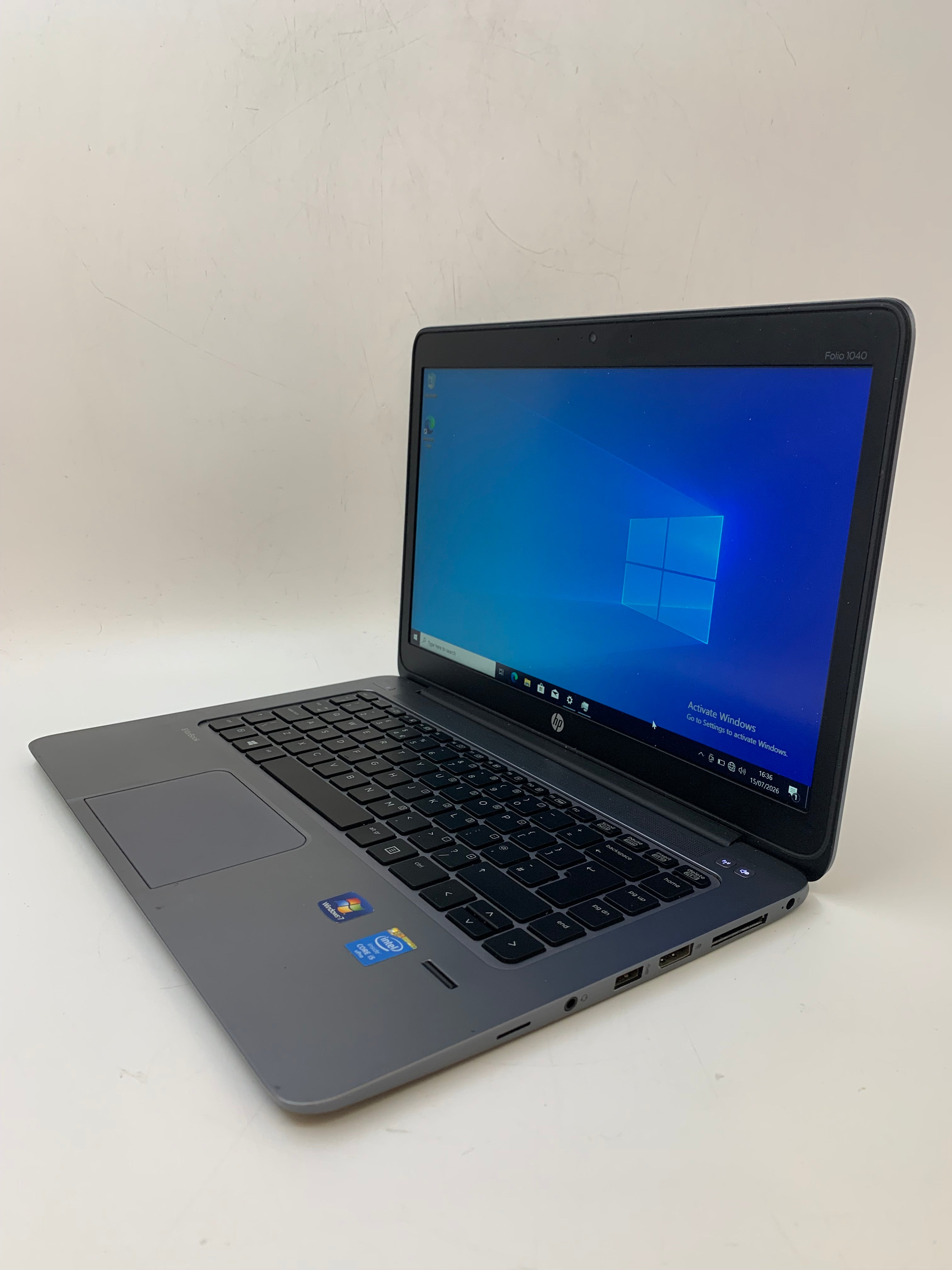 HP EliteBook Folio 1040 G2 | 14" FHD | i5 5th Gen | 4GB RAM | 128GB SSD | W10 Pro