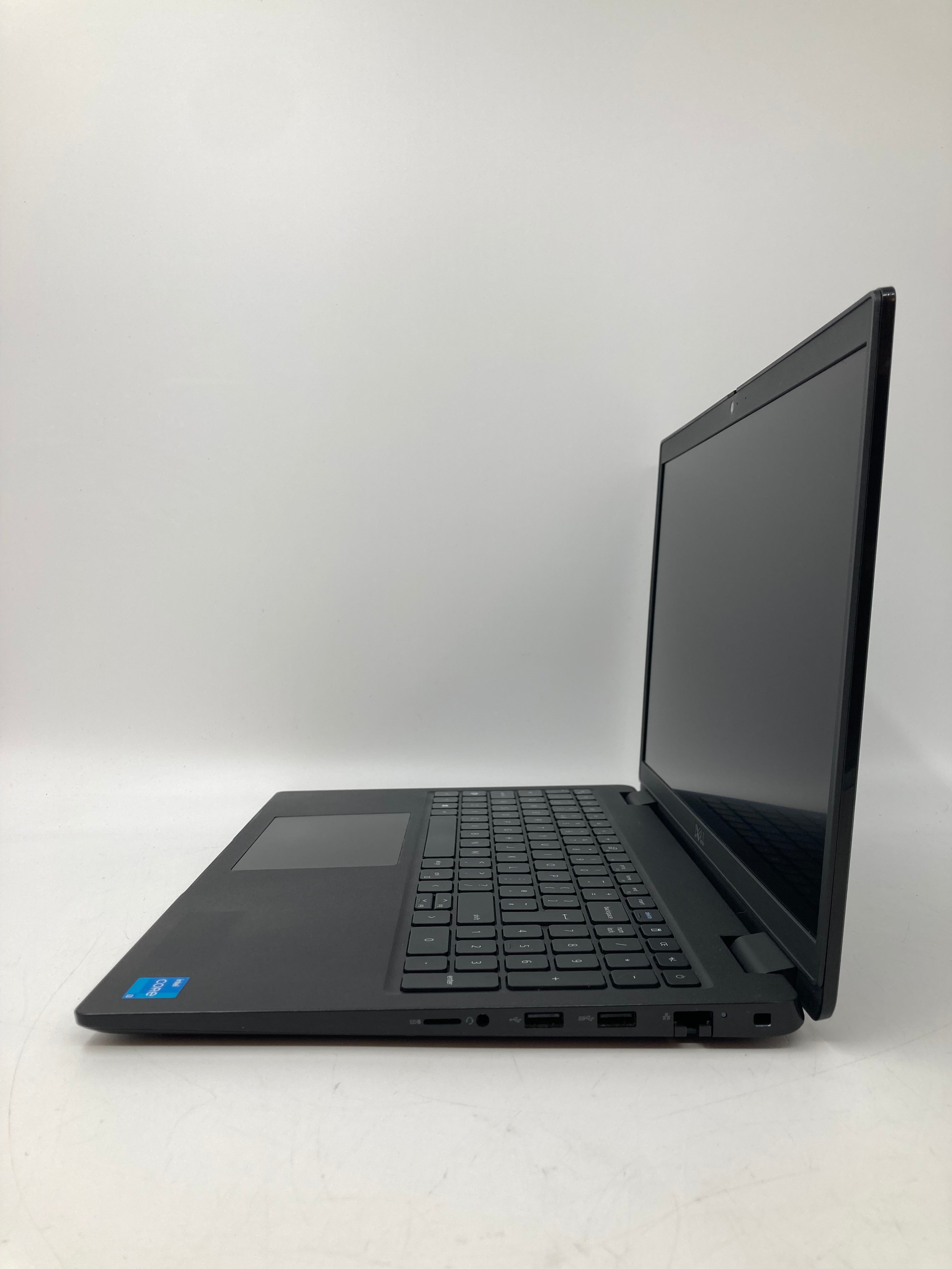 Dell Latitude 3520 | 15.6" FHD | i3 11th Gen CPU | 8GB RAM | 256GB SSD | W11 | Grade C