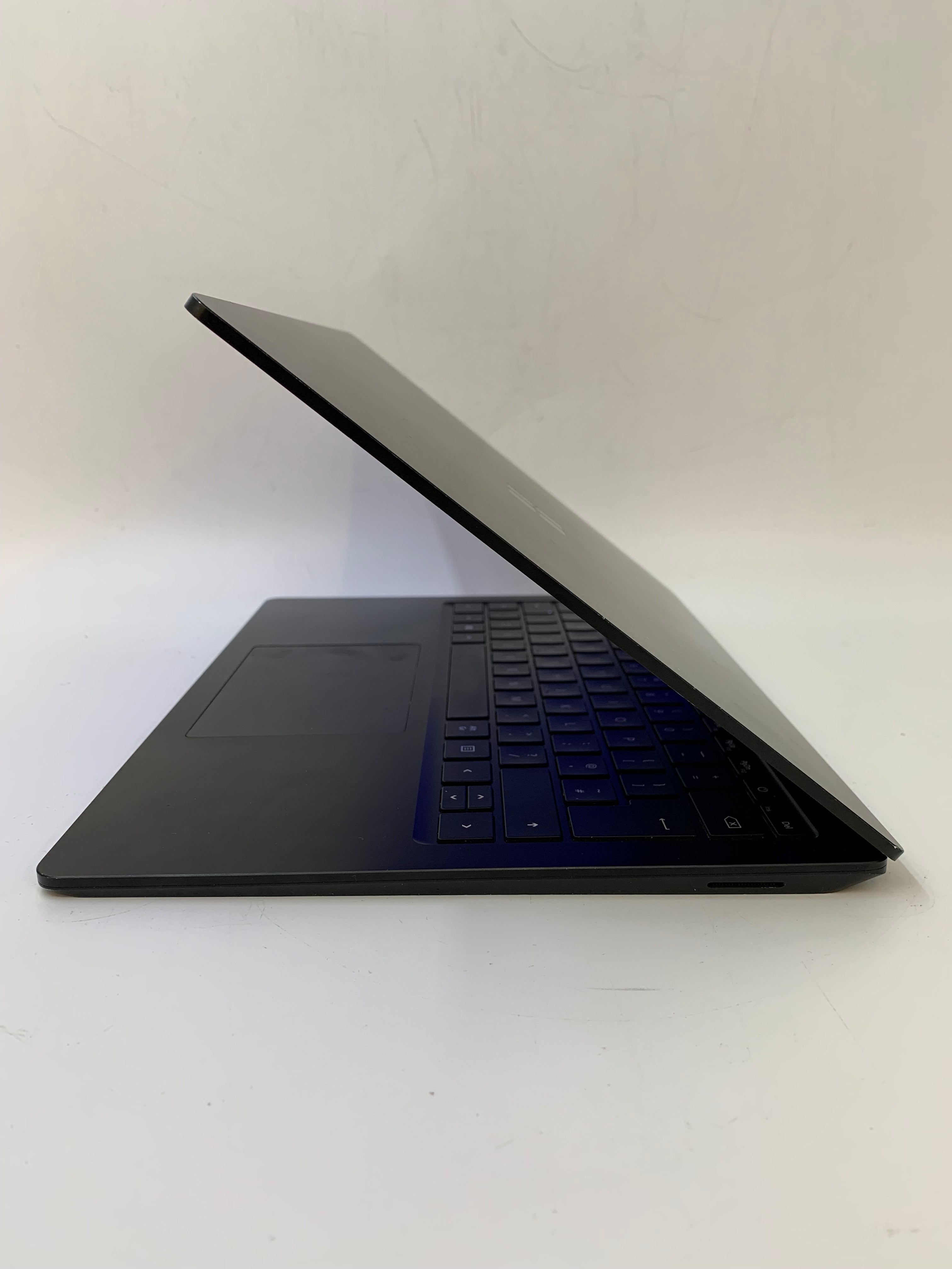 Microsoft Surface Laptop 3 Spares: 13.5" PixelSense Touchscreen, i7 10th Gen, 16GB RAM, 512GB SSD, W11 Pro