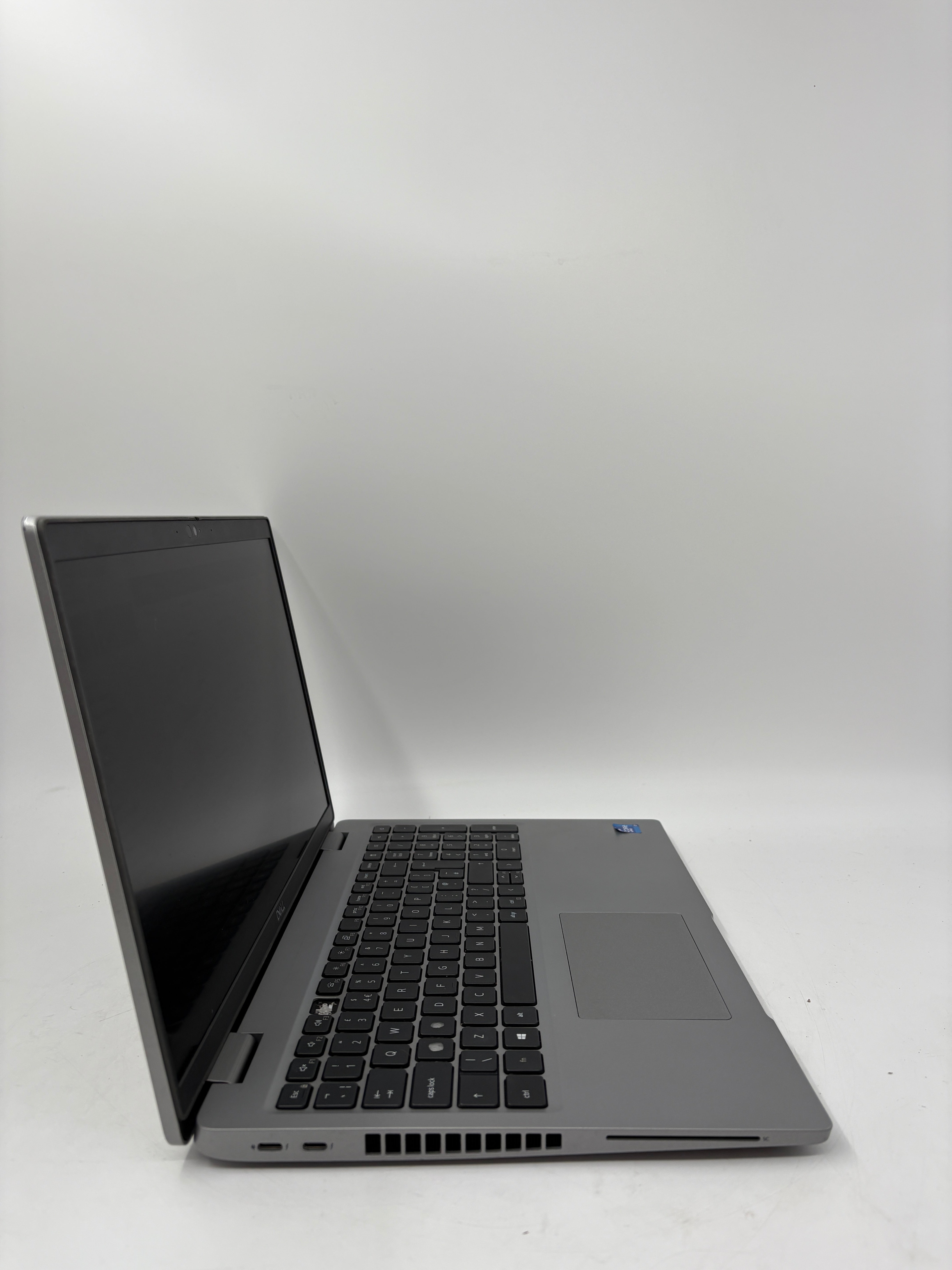 Dell Laptop Latitude 5520 15.6" Screen i7 11th Gen 16GB RAM 512GB SSD W11