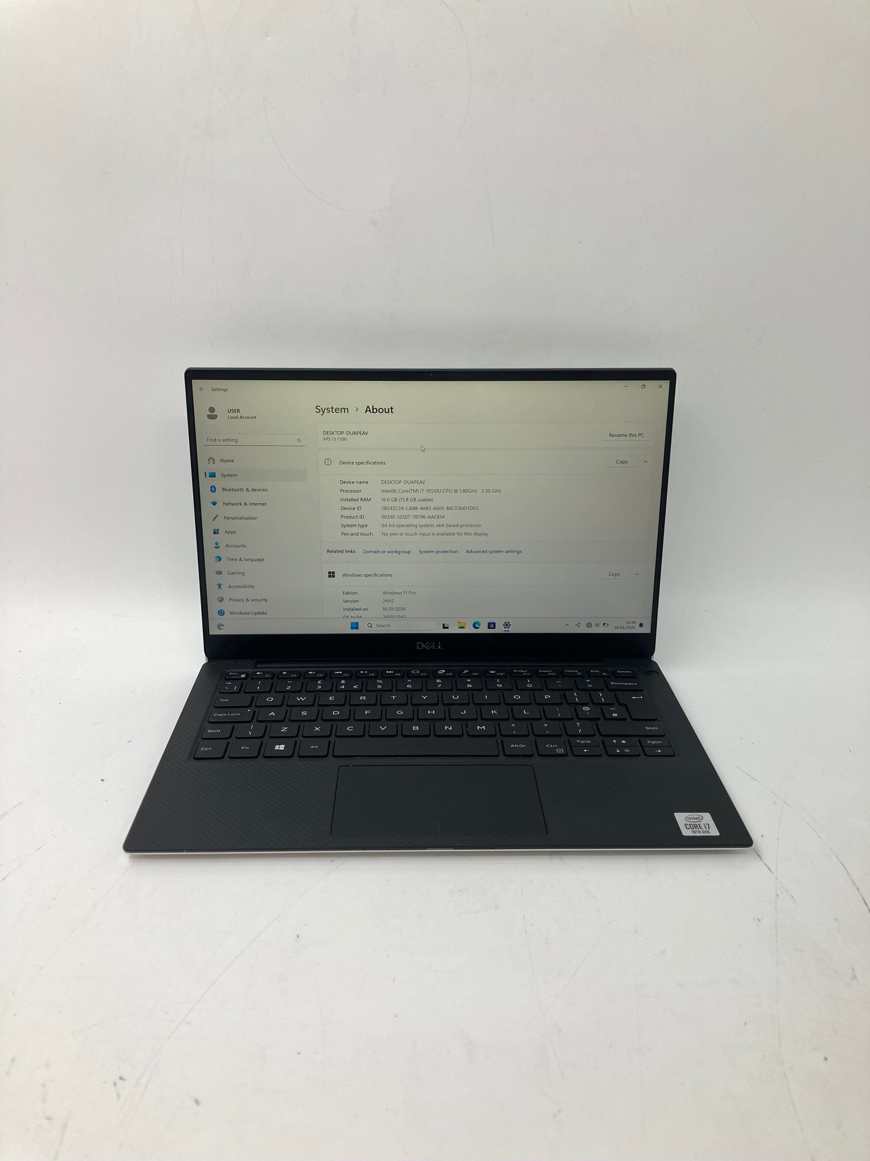 DELL XPS 13 7390, FRONT VIEW, KEYBOARD, 13" SCREEN