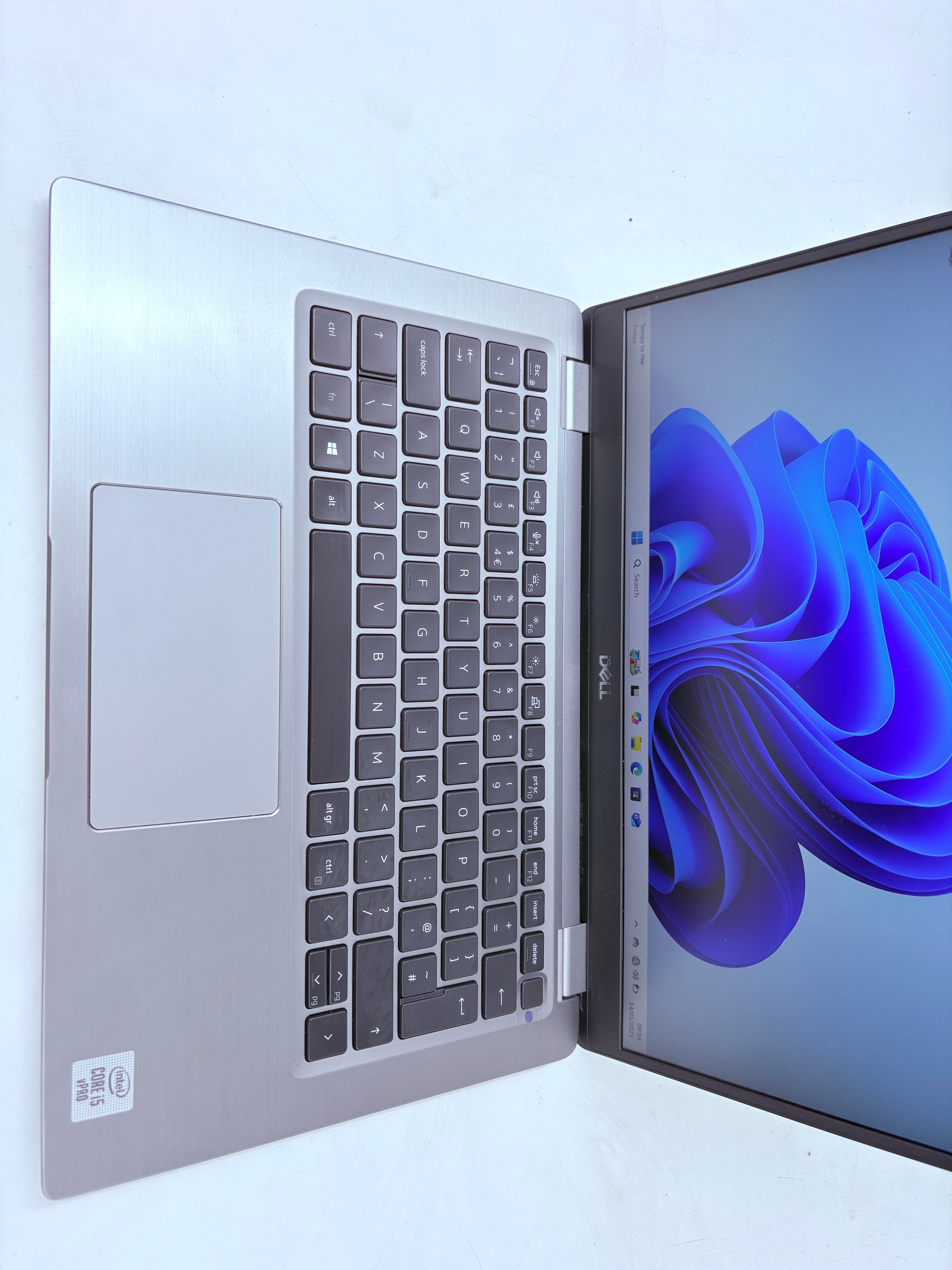 Dell Laptop Latitude 7310 13.3" Screen i5 10th Gen 8GB RAM 256GB SSD W11