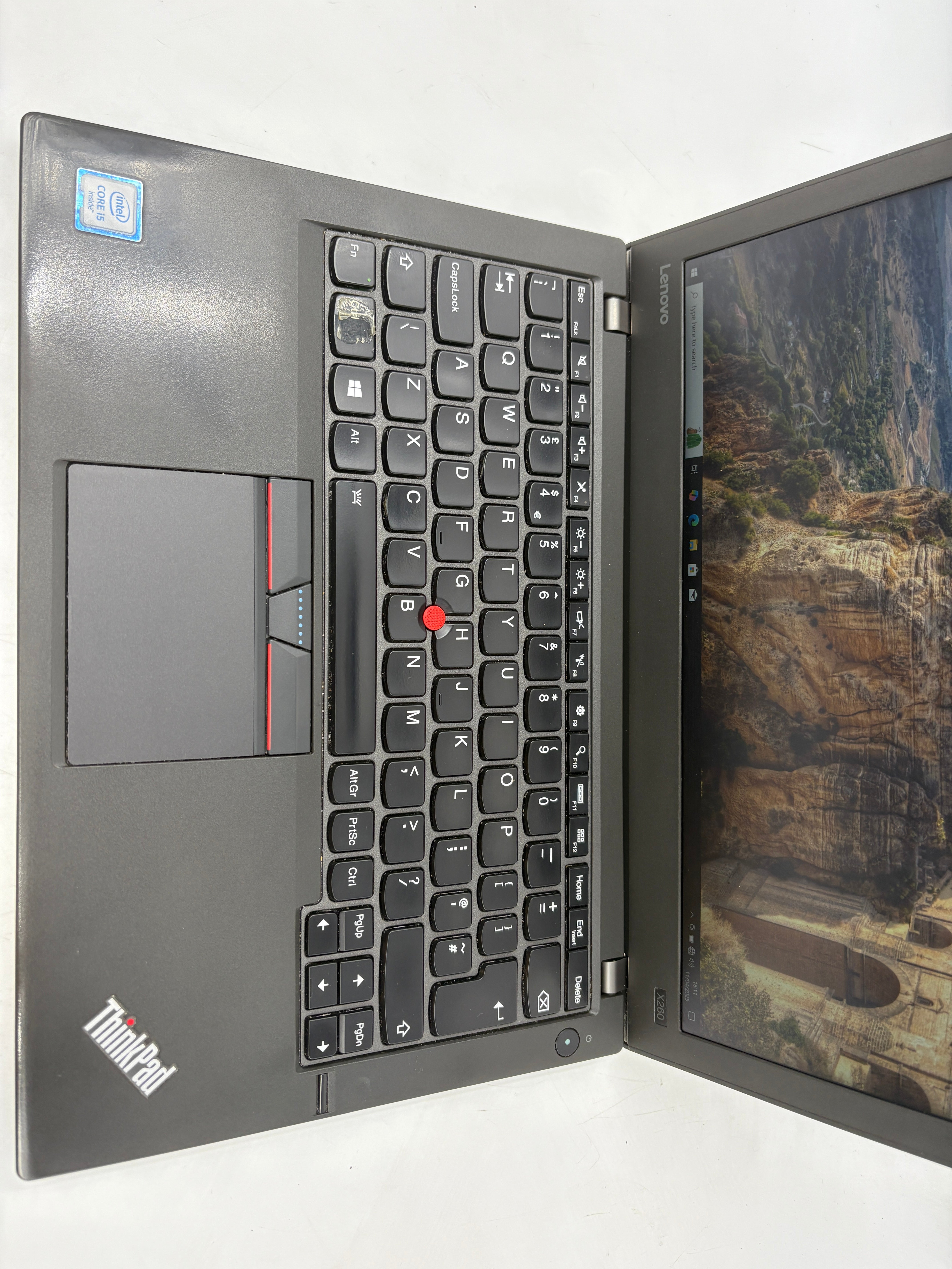 Lenovo Laptop ThinkPad X260 12.5" Screen i5 6th Gen 8GB RAM 256GB SSD W10