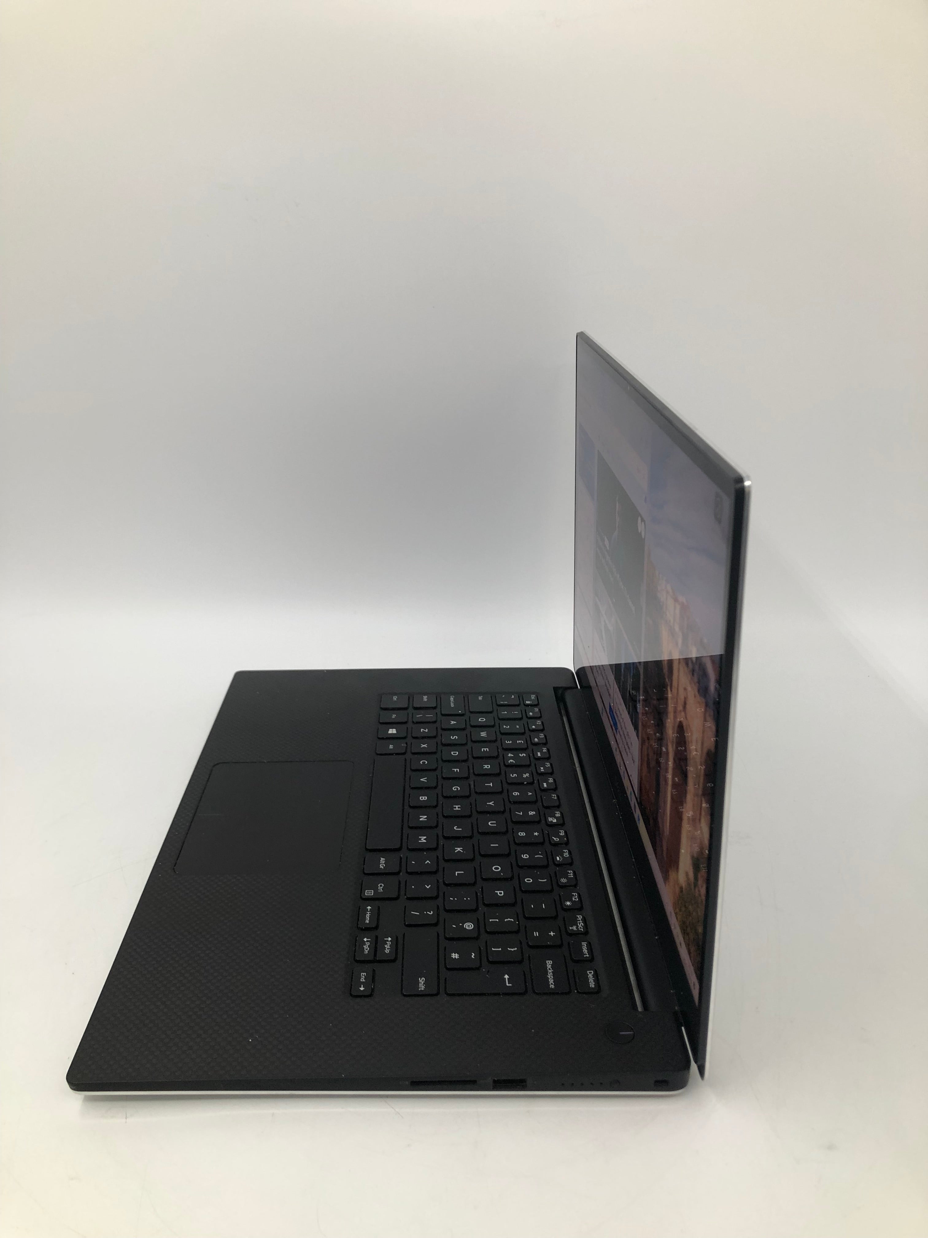 Dell Precision 5540 15" TouchScreen i9 9th Gen 32GB RAM 1TB W11 Quadro T2000