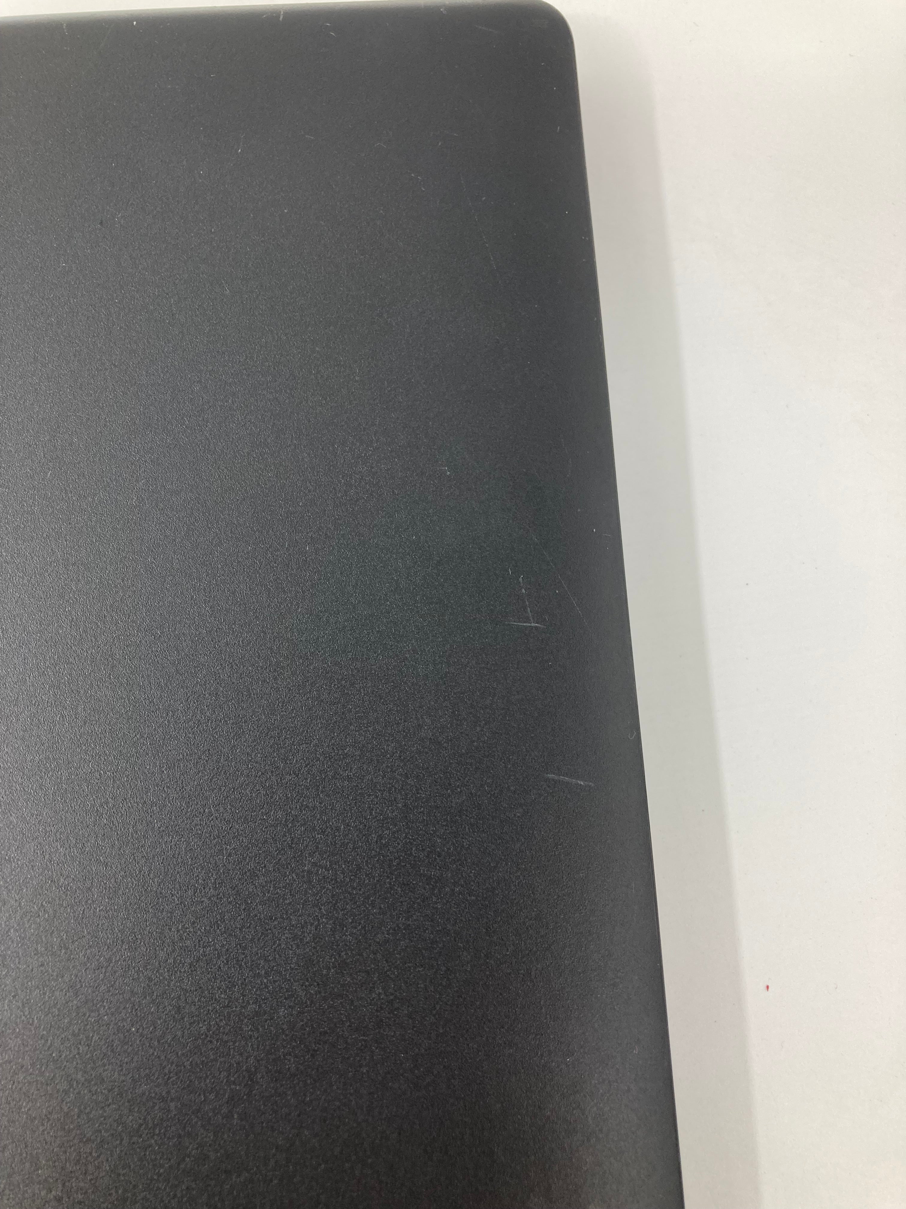 Dell Latitude 3520 15.6" Screen i3 11th Gen 8GB RAM No SSD No OS