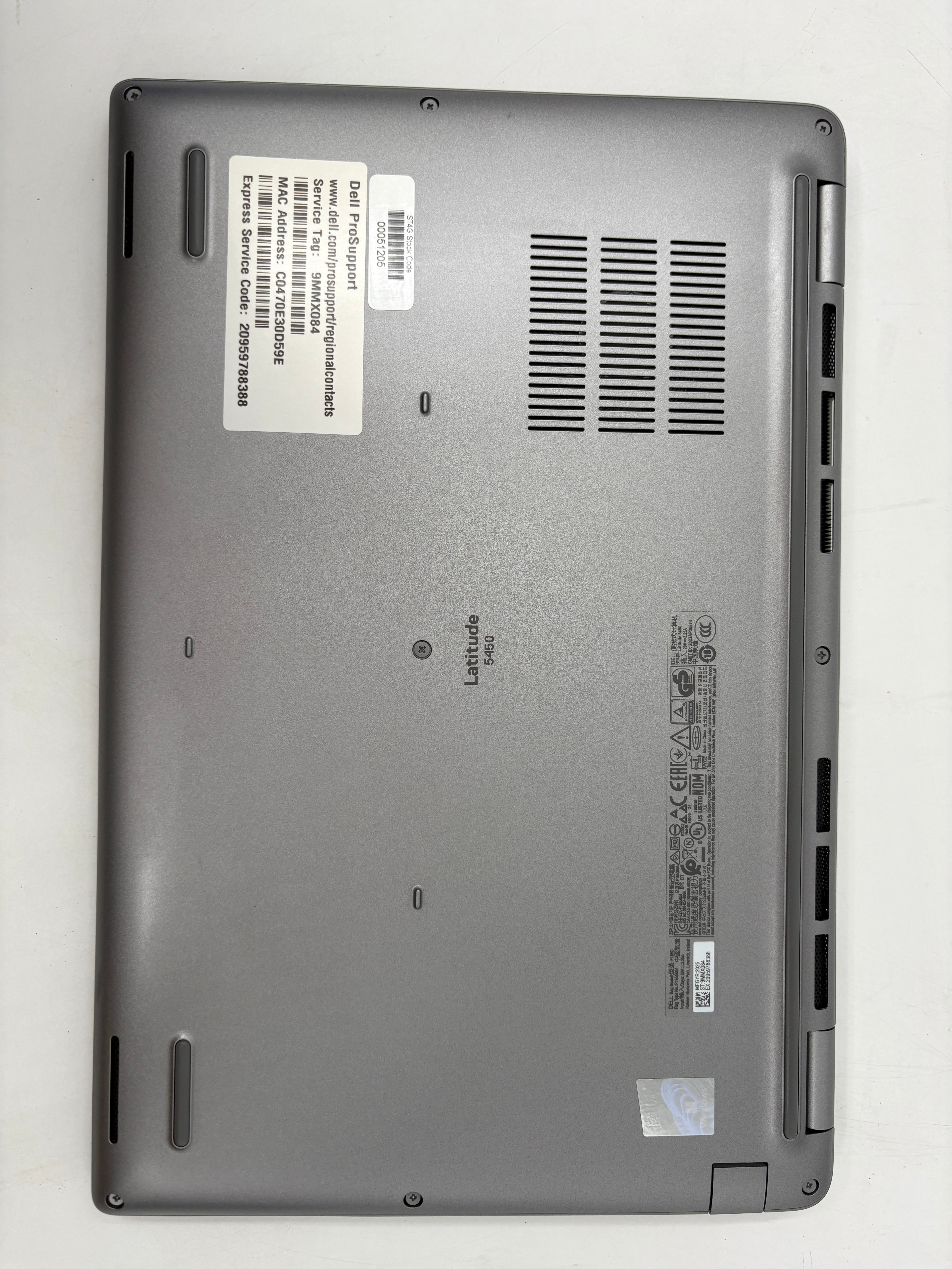 Dell Laptop Latitude 5450 14" Screen Ultra 5 135U No RAM No SSD NO OS "Spares"