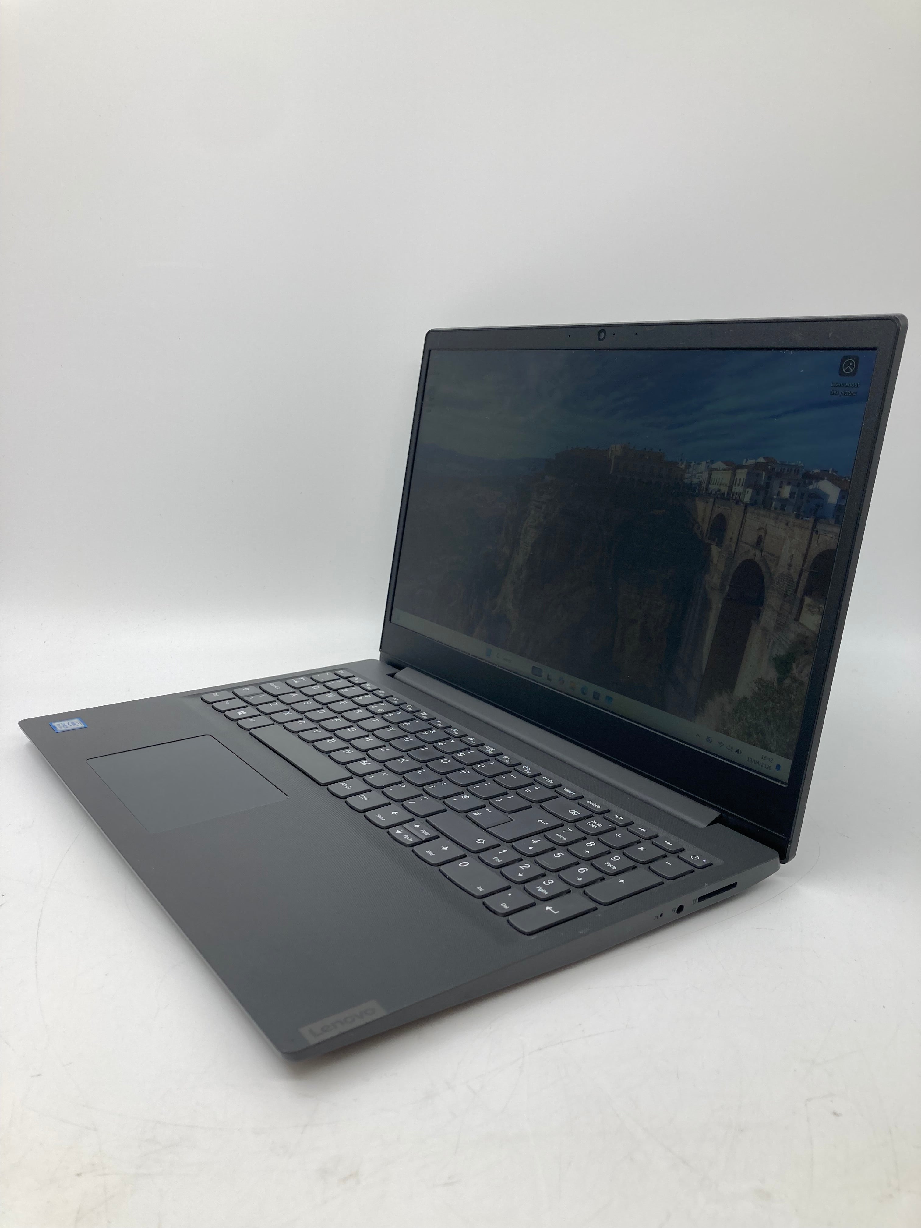 Lenovo V15-IWL | 15.6" FHD | i5 8th Gen CPU | 8GB RAM | 256GB SSD | W11 | Grade B