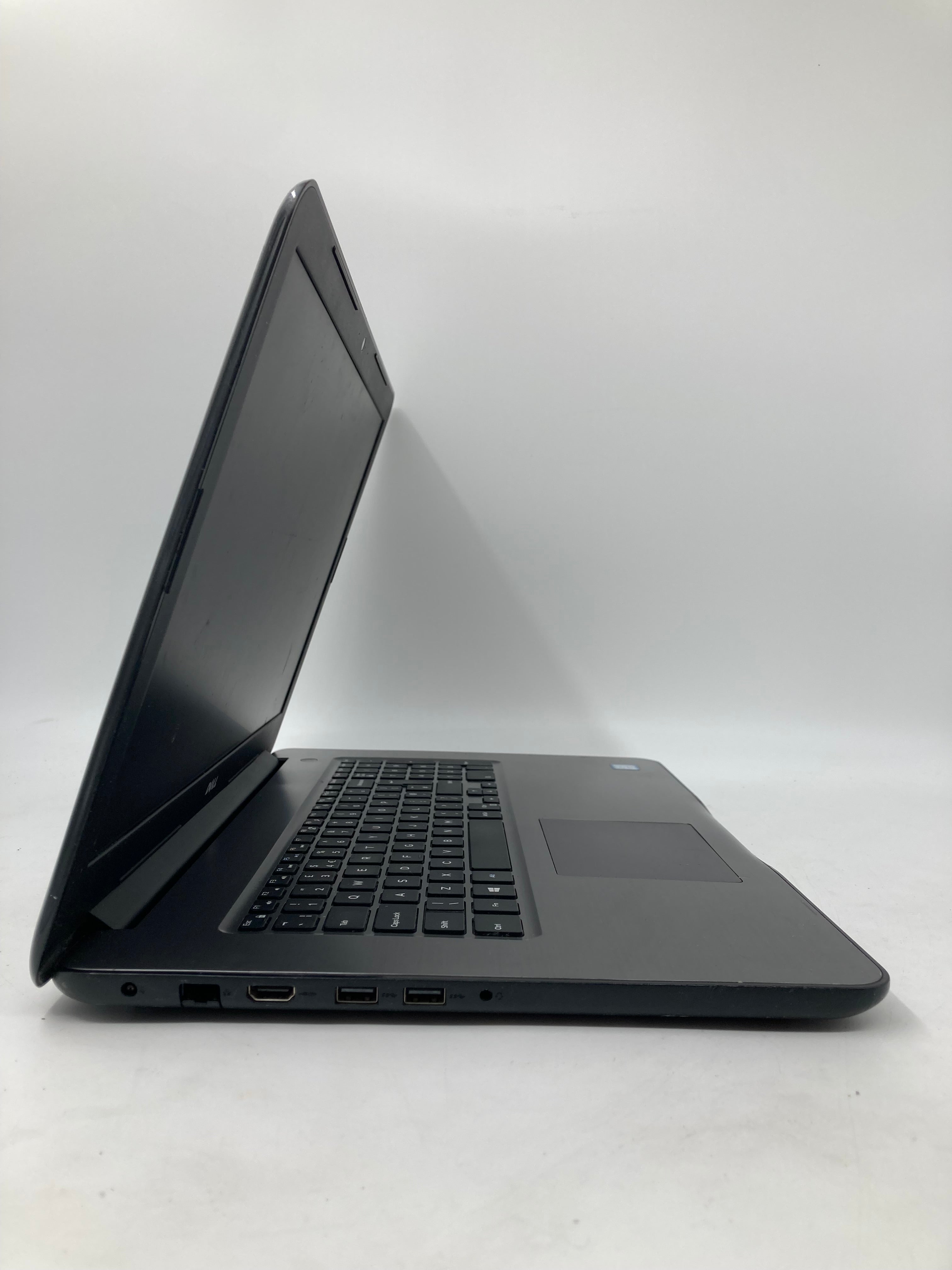 Dell Laptop Inspiron 5767 17" i5 7th Gen 8GB RAM No HDD No OS *Spares*