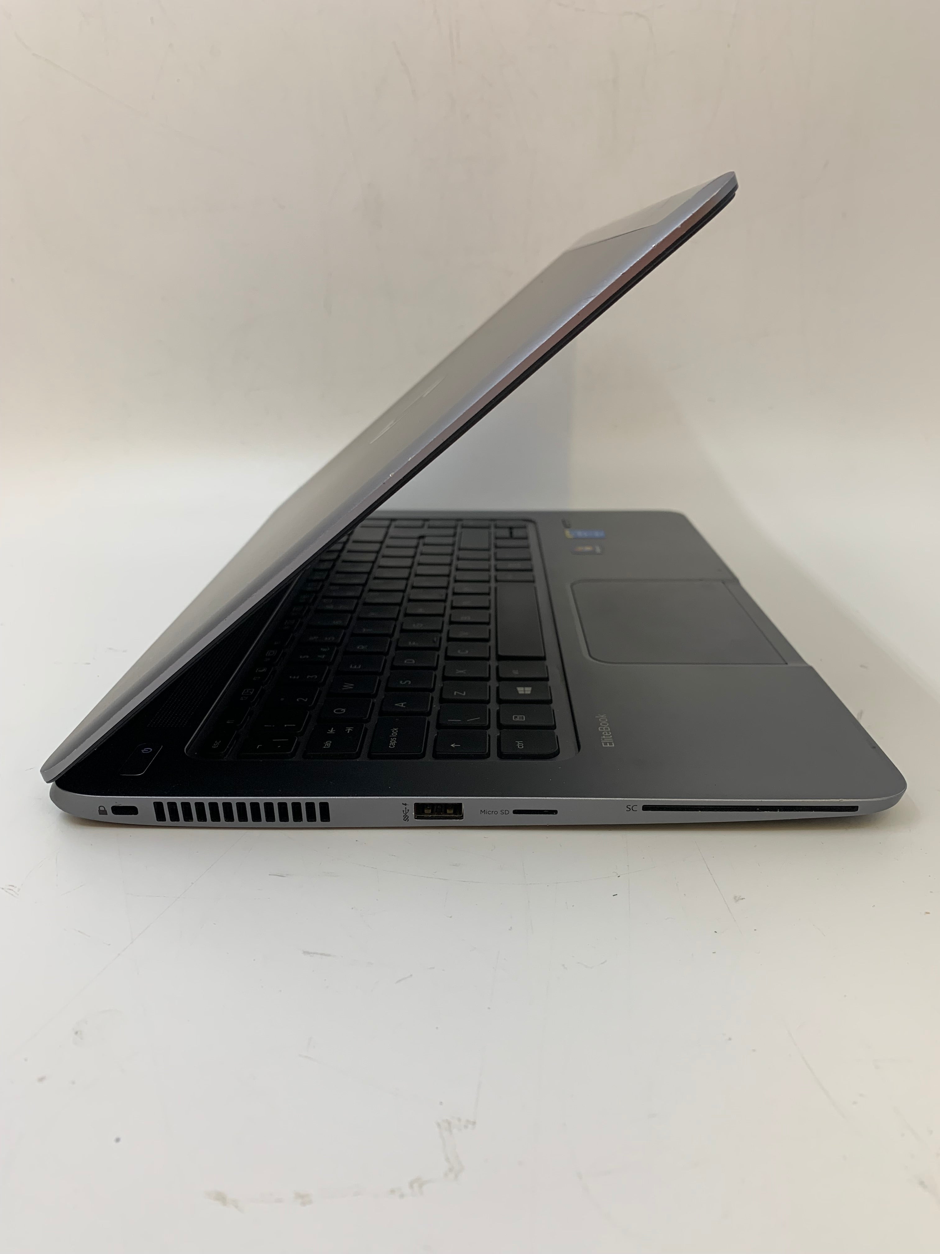 HP EliteBook Folio 1040 G2 | 14" FHD | i5 5th Gen | 4GB RAM | 128GB SSD | W10 Pro
