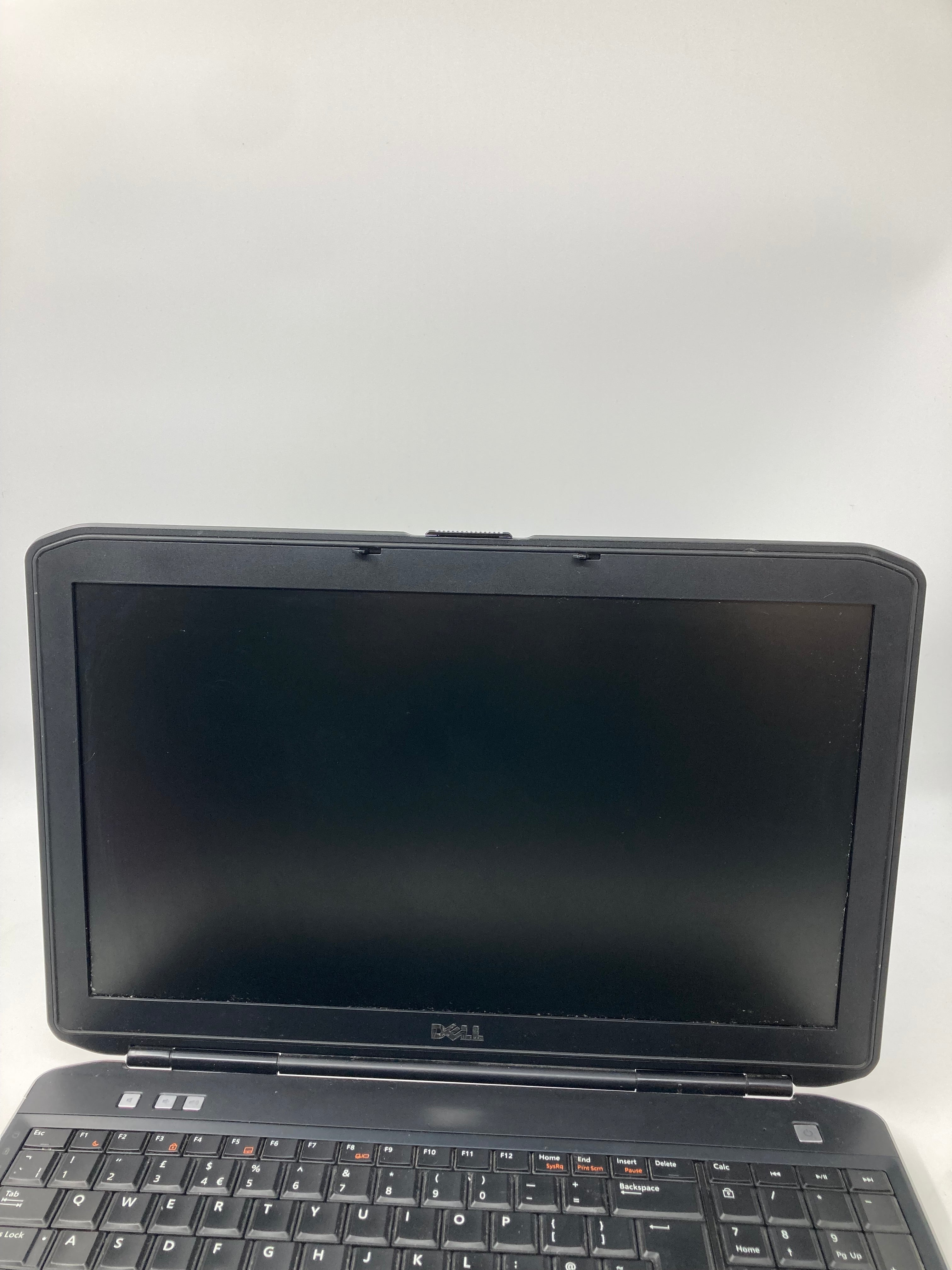 Dell Latitude E5530 15.6" Screen i3 3rd Gen 4GB RAM No SSD No OS