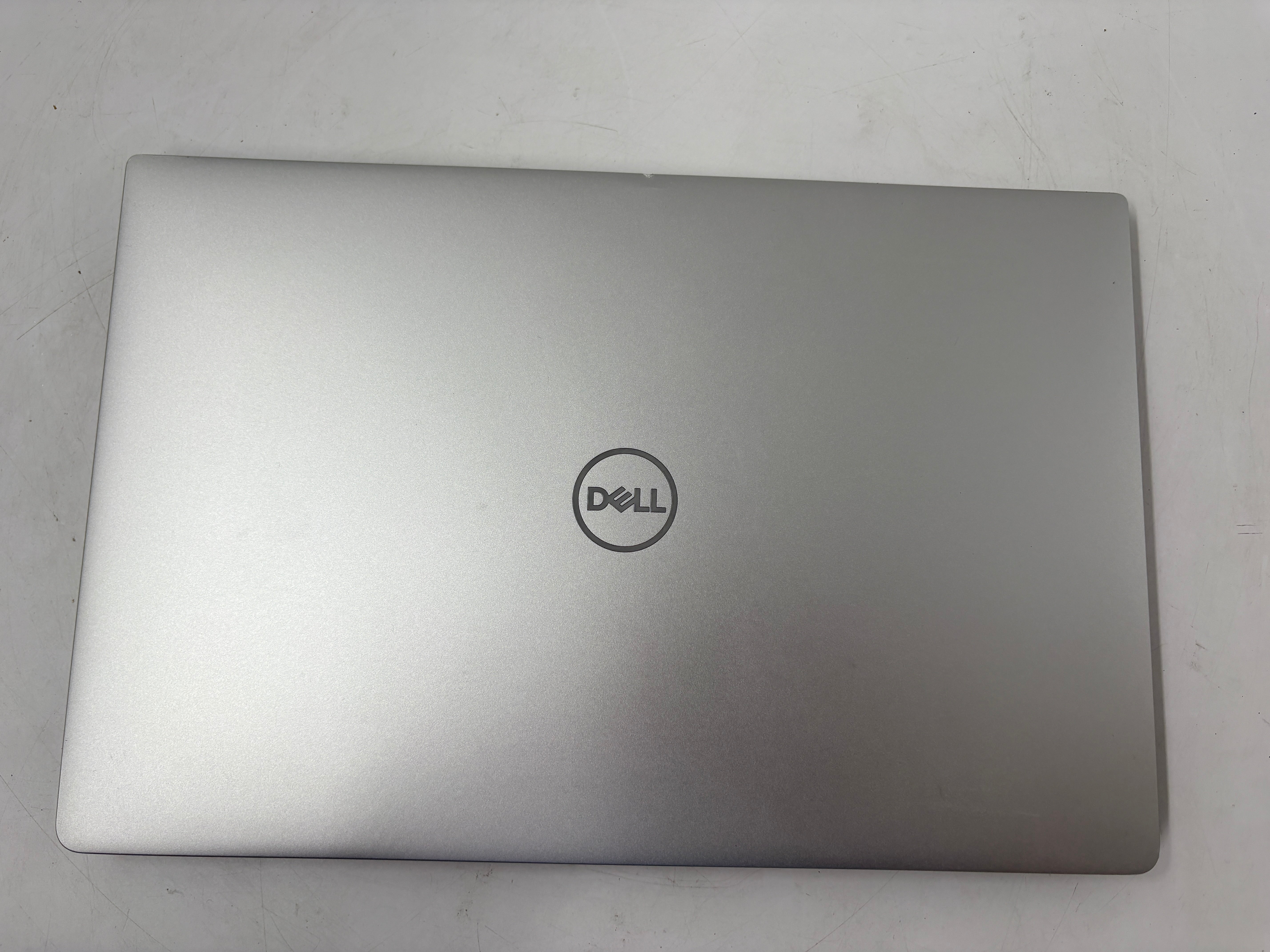 Dell XPS 7390 13.3" Screen i7 10th Gen 16GB RAM 512GB SSD NO OS