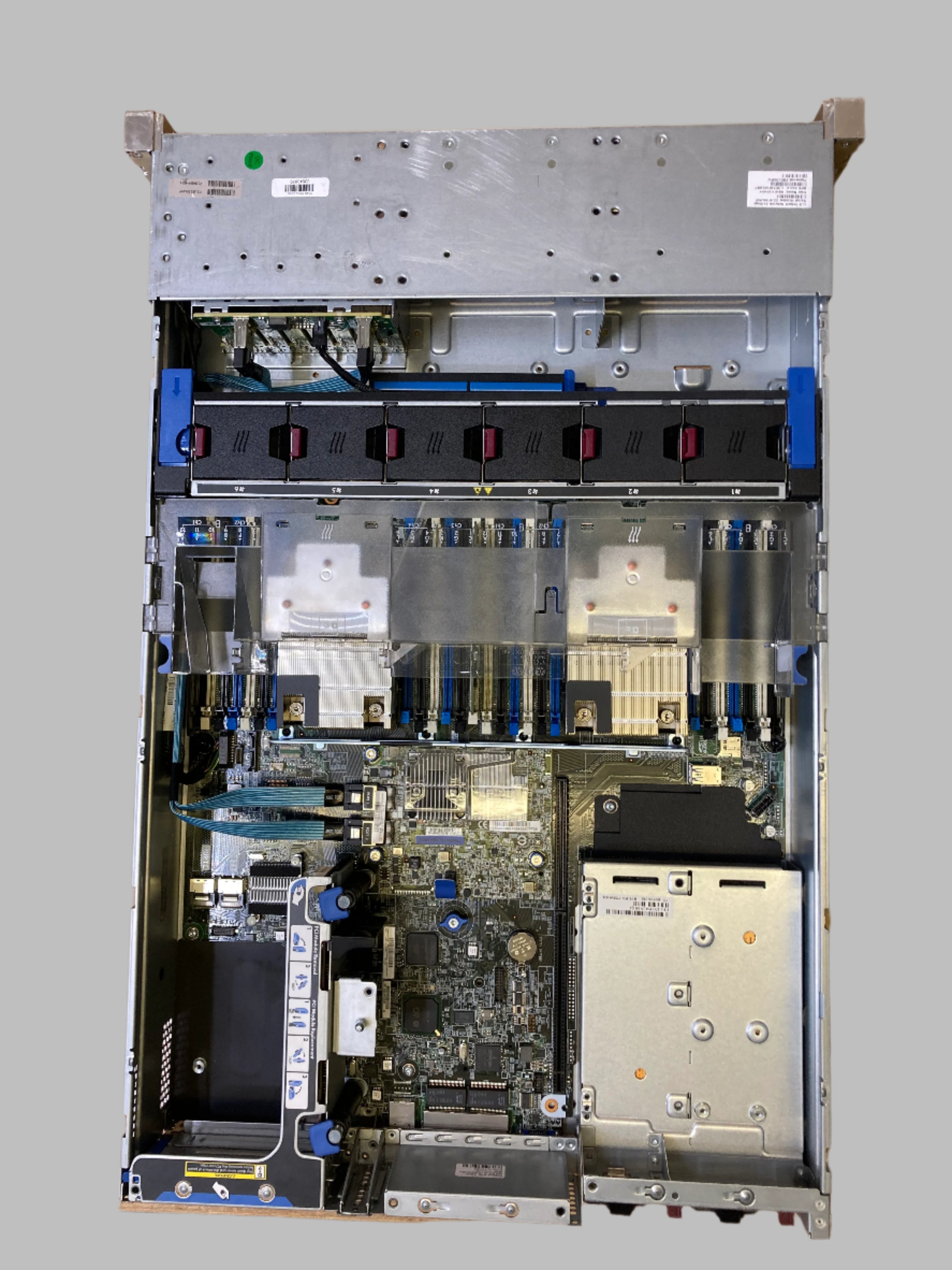 HPE Server ProLiant DL380 G9 2x Xeon E5-2687W V3 4GB RAM 8x 2.5" Bay No HDD