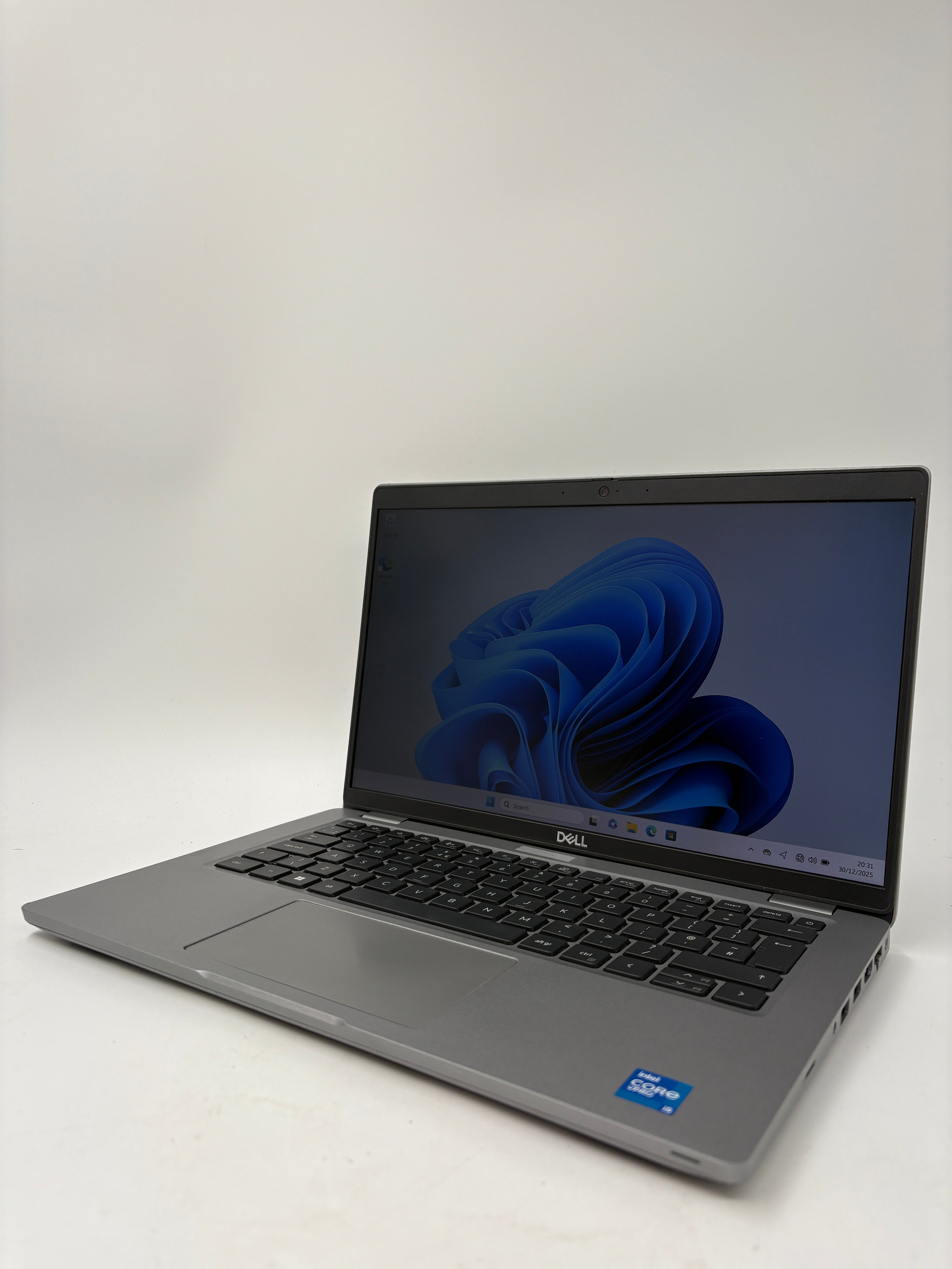 Dell Latitude 5420 14" FHD i5 11th Gen 16GB RAM 512GB SSD Windows 11