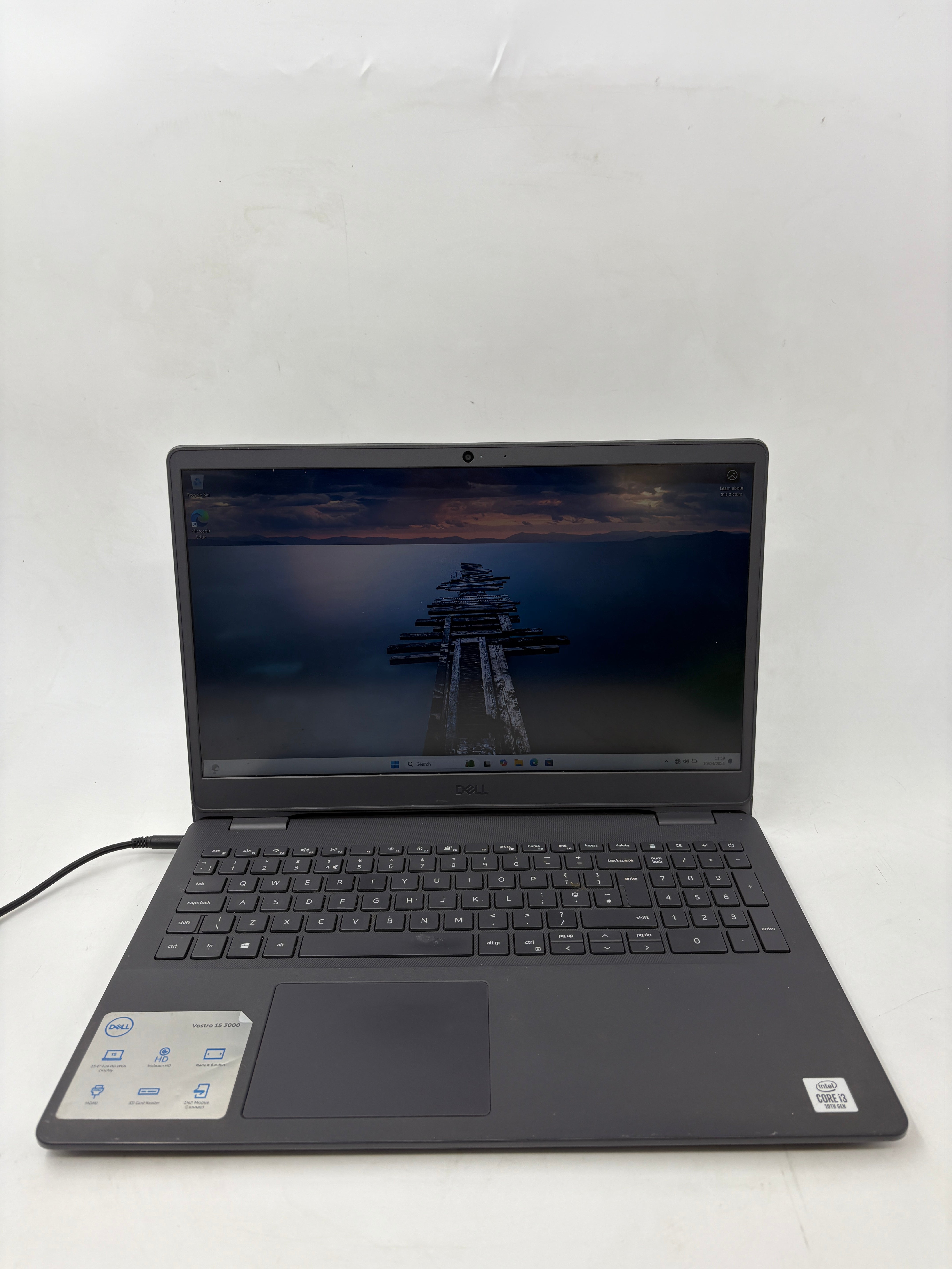 Dell Laptop Vostro 3501 15.6" Screen i3 10th Gen 8GB RAM 256GB SSD W11